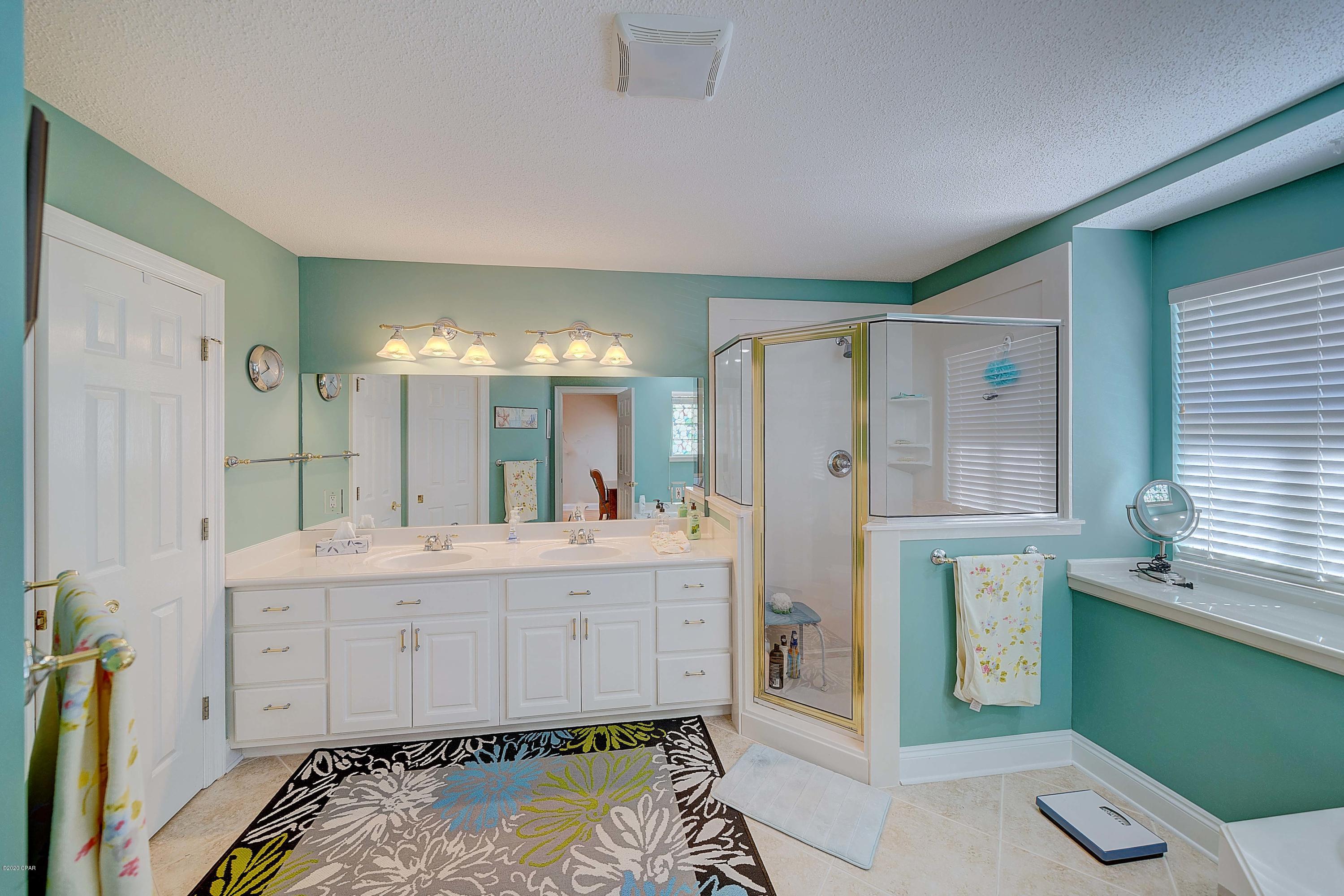 Lagoon Estates - Residential