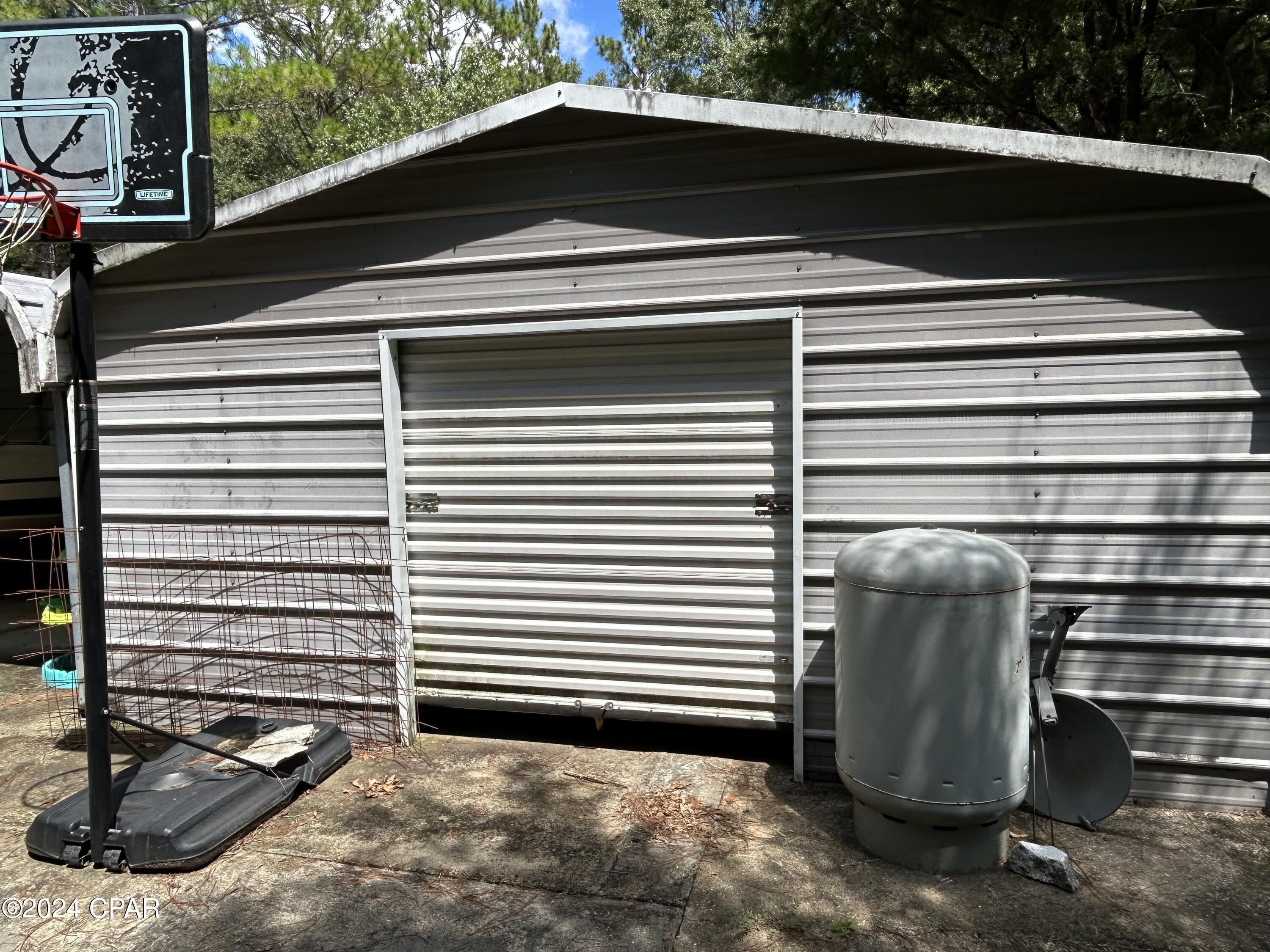 [No Recorded Subdiv] - Residential