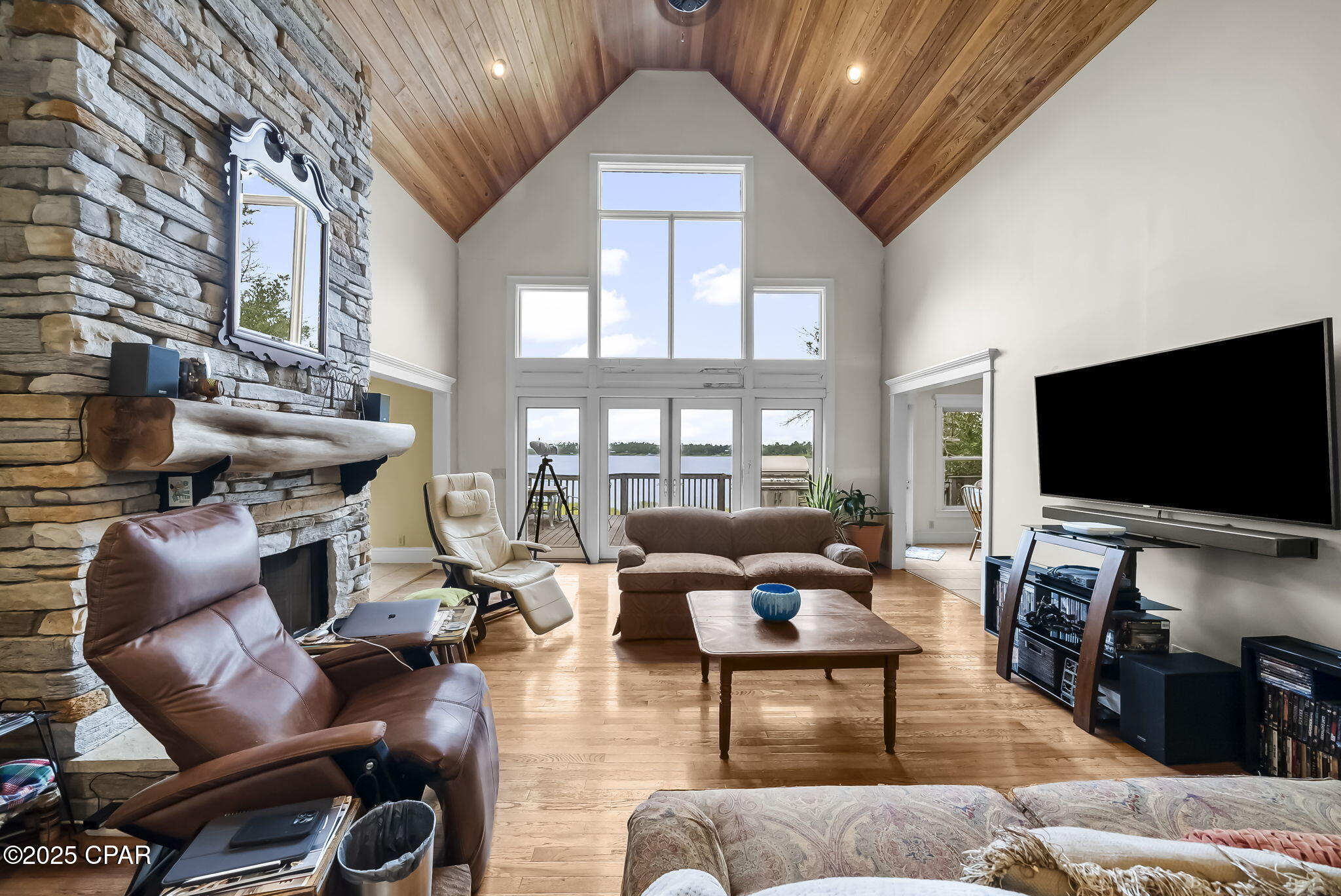 Silver Lake - Residential