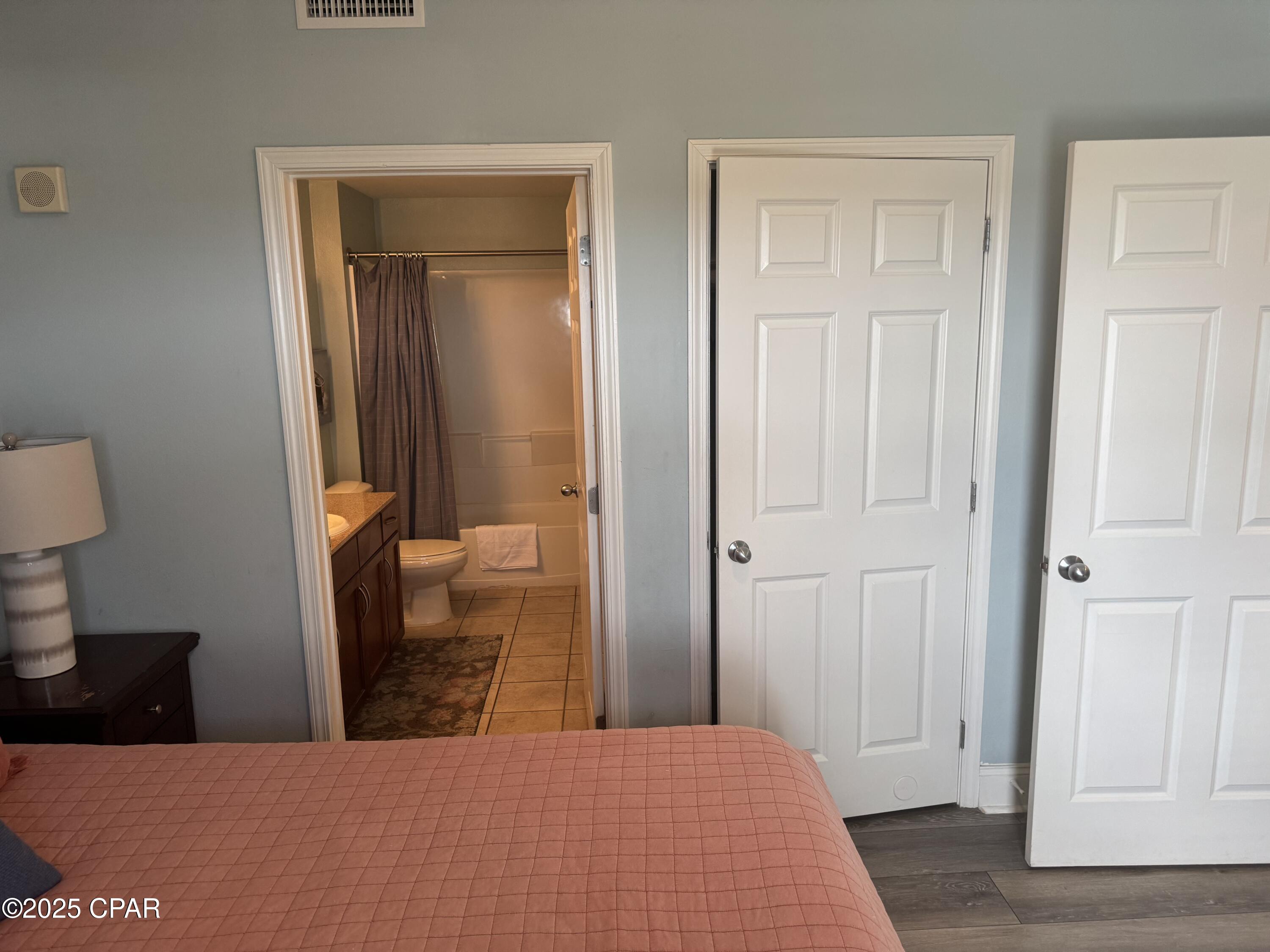 Laketown Wharf - Residential