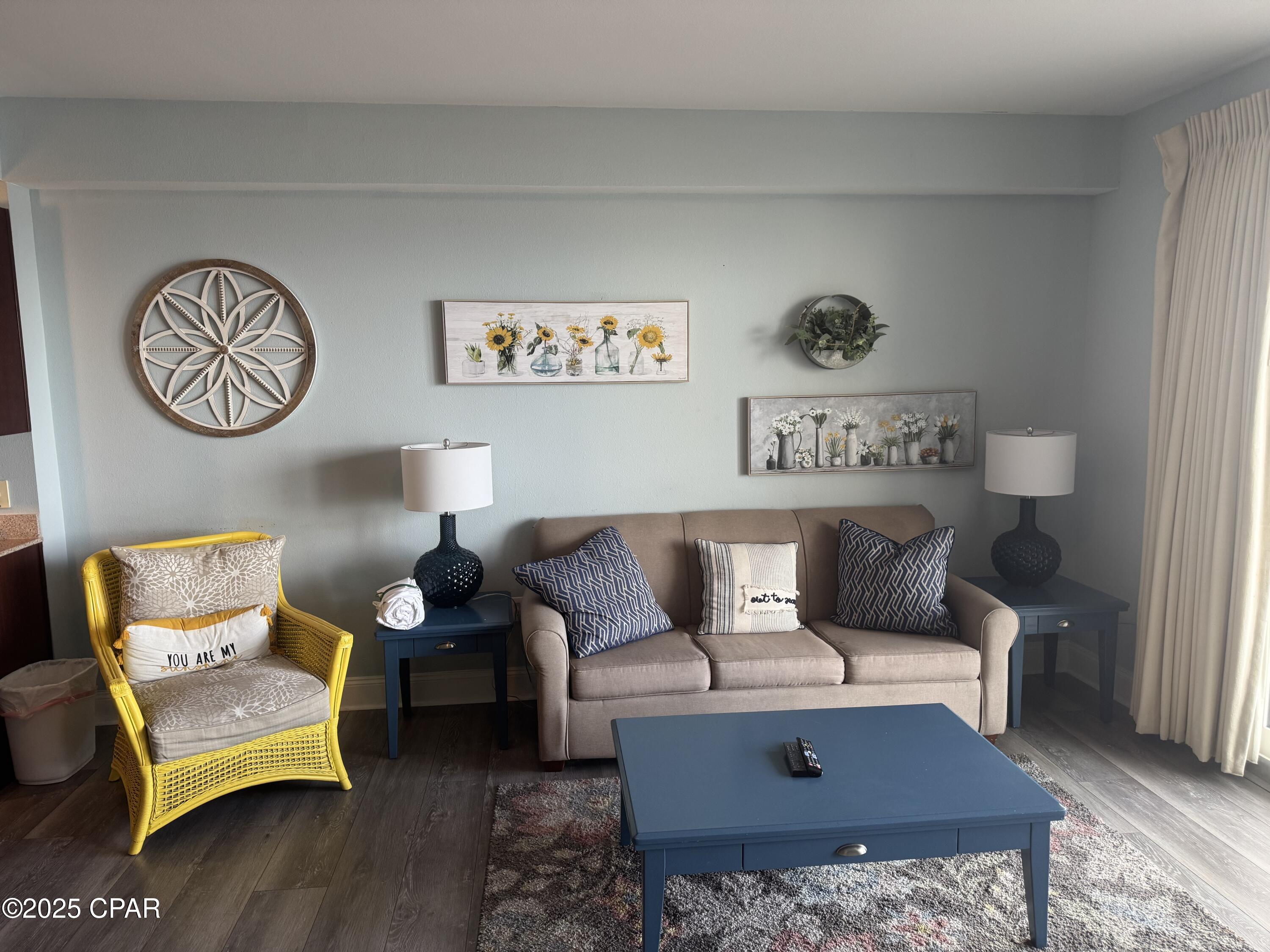 Laketown Wharf - Residential