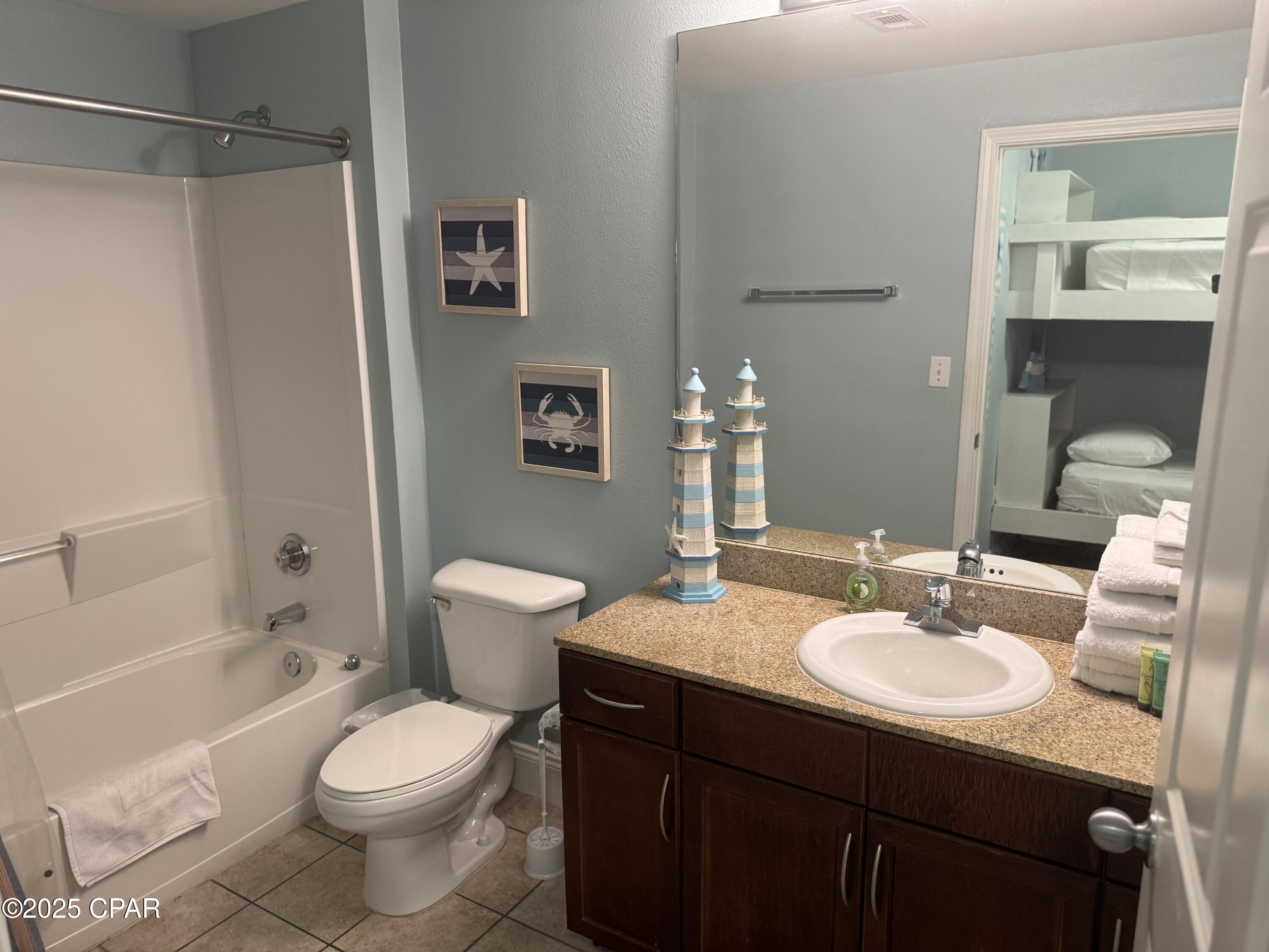 Laketown Wharf - Residential