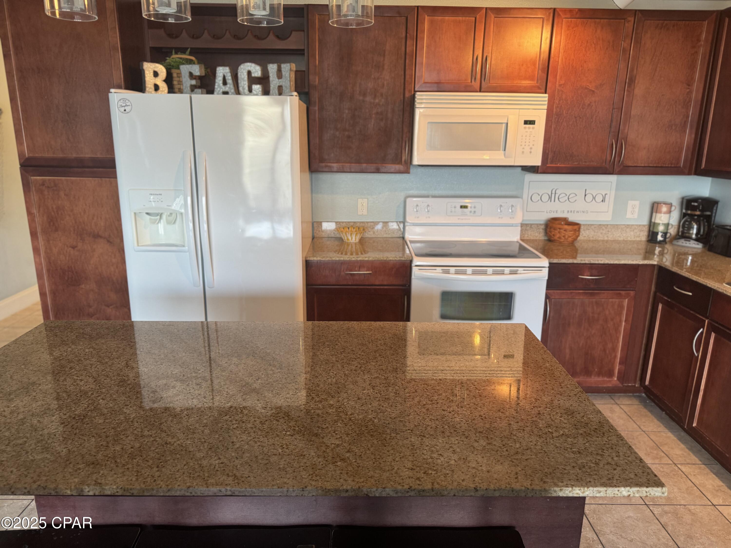 Laketown Wharf - Residential