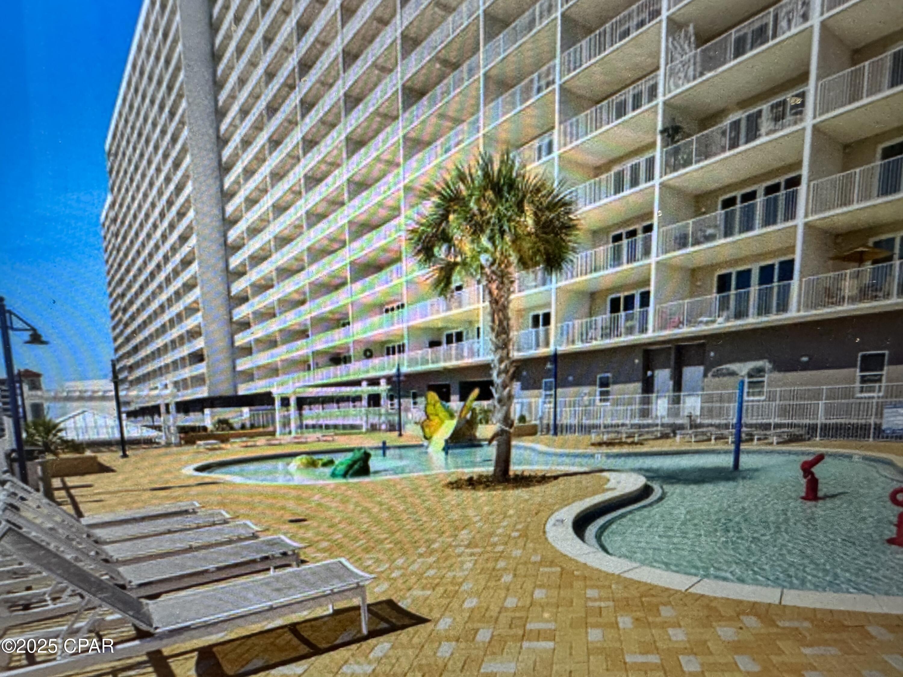 Laketown Wharf - Residential