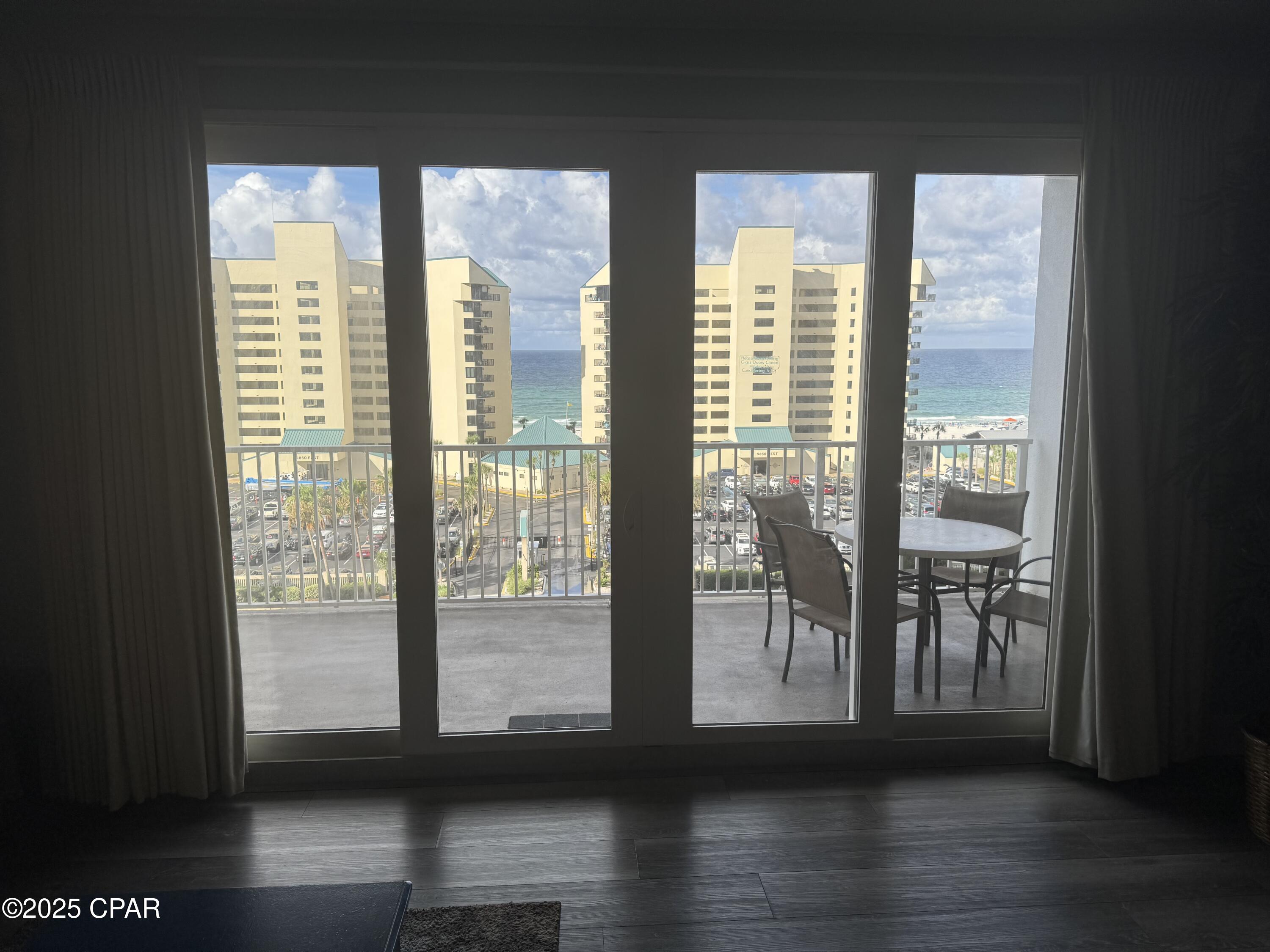 Laketown Wharf - Residential