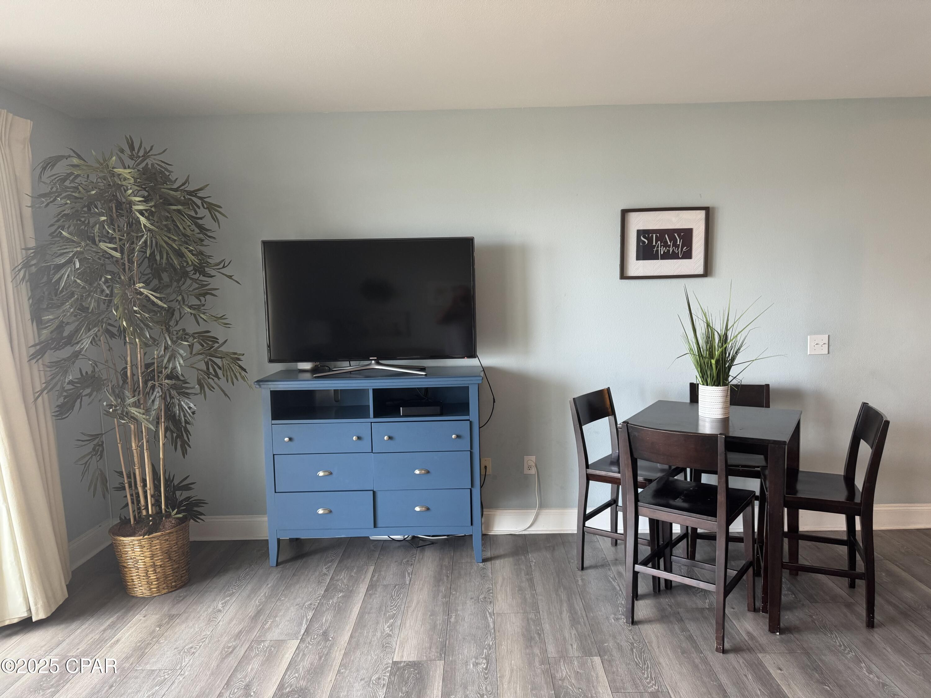 Laketown Wharf - Residential