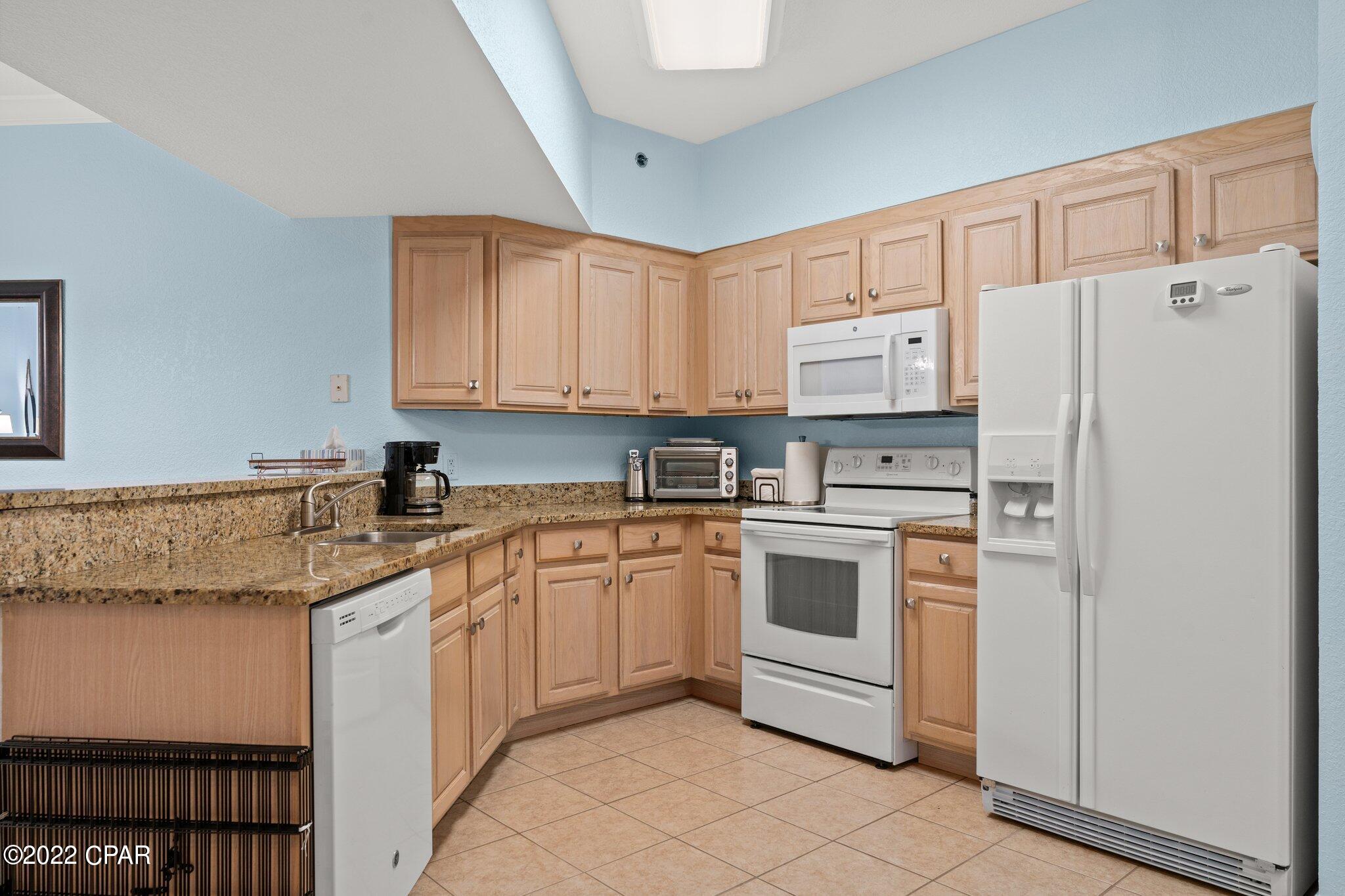 Hibiscus By The Bay - Residential