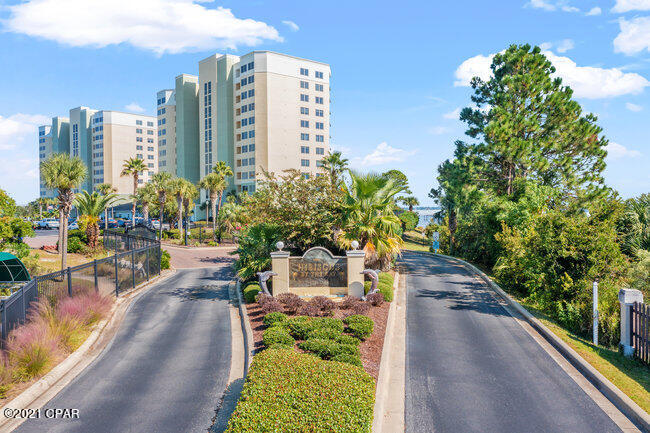 Hibiscus By The Bay - Residential