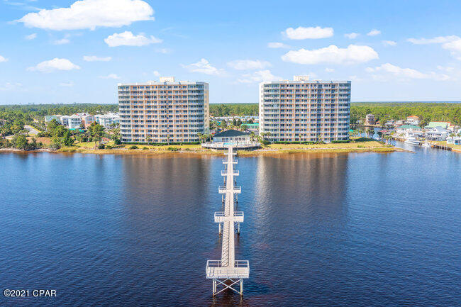 Hibiscus By The Bay - Residential