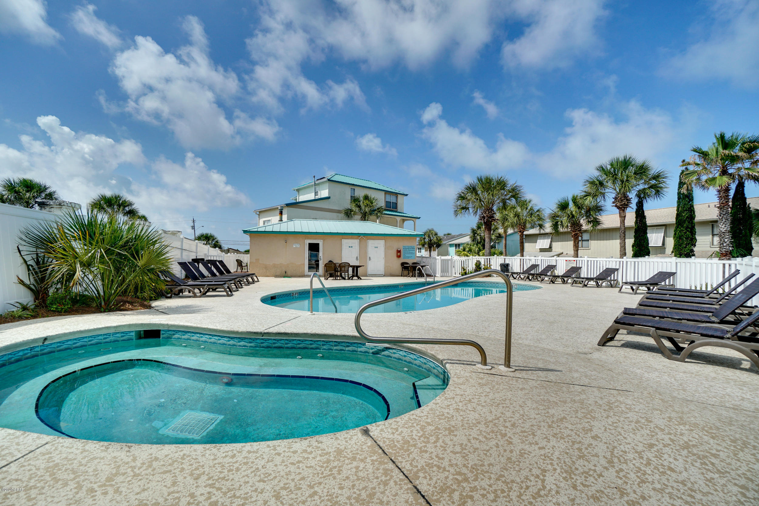 The Palms - Residential