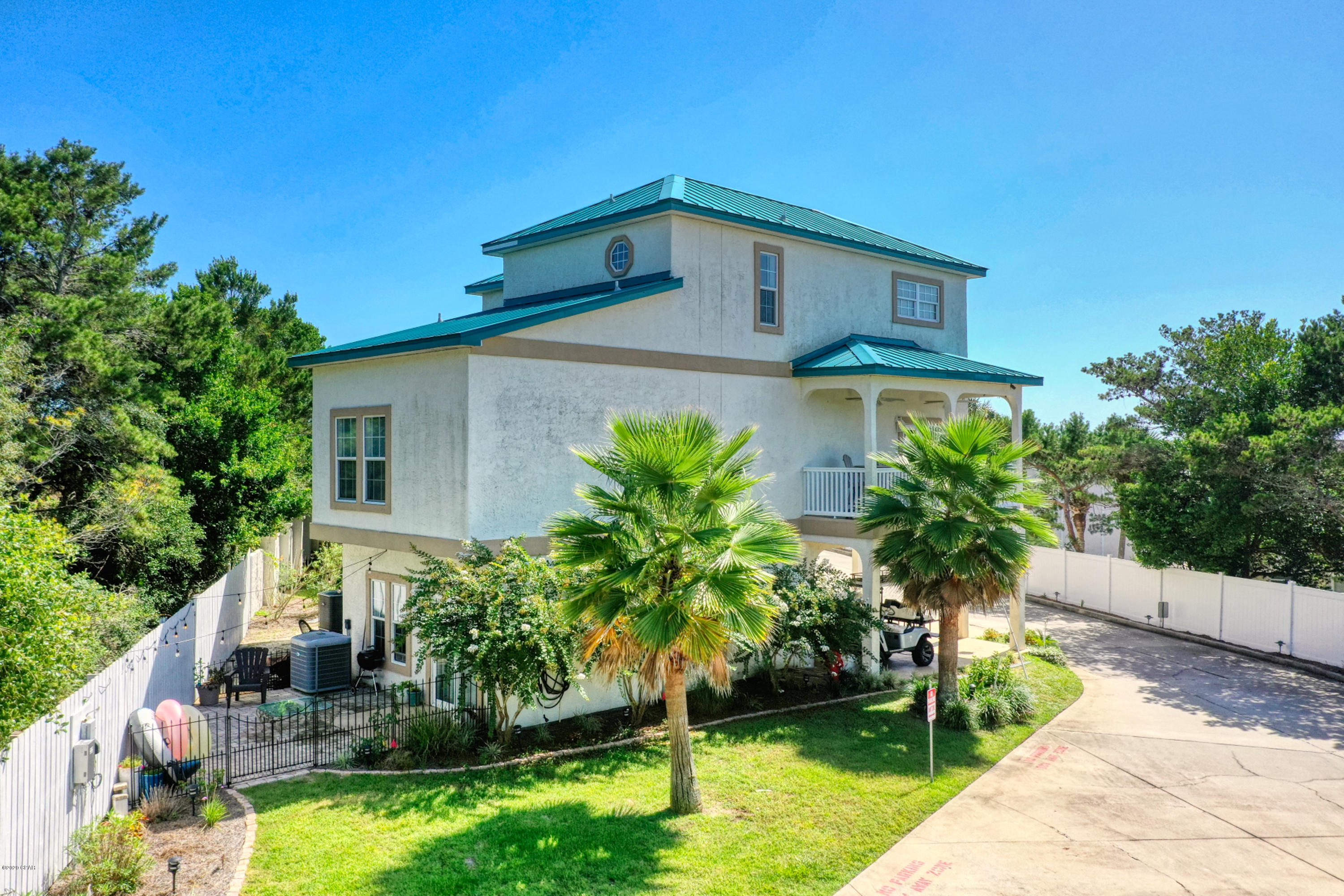 The Palms - Residential