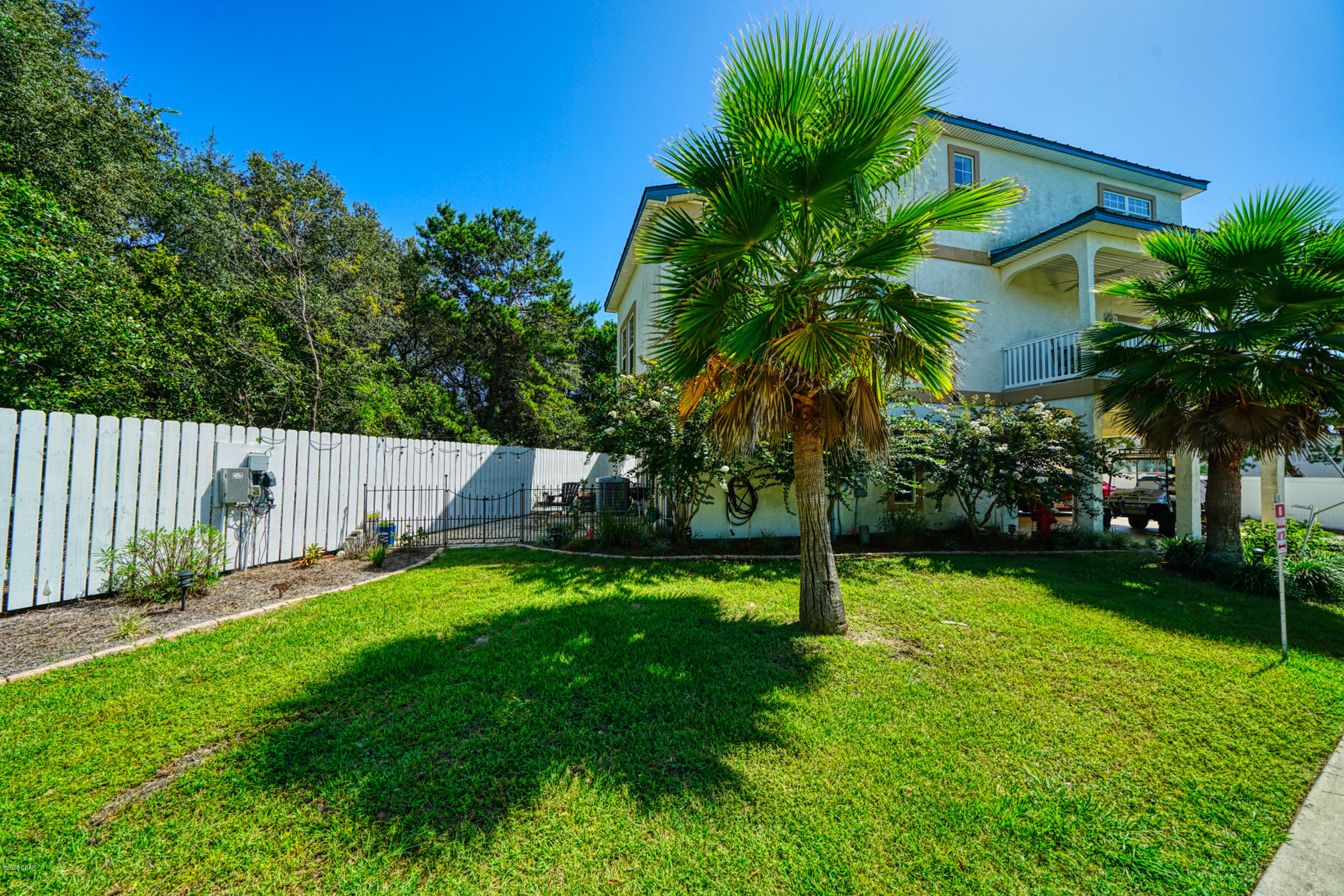 The Palms - Residential