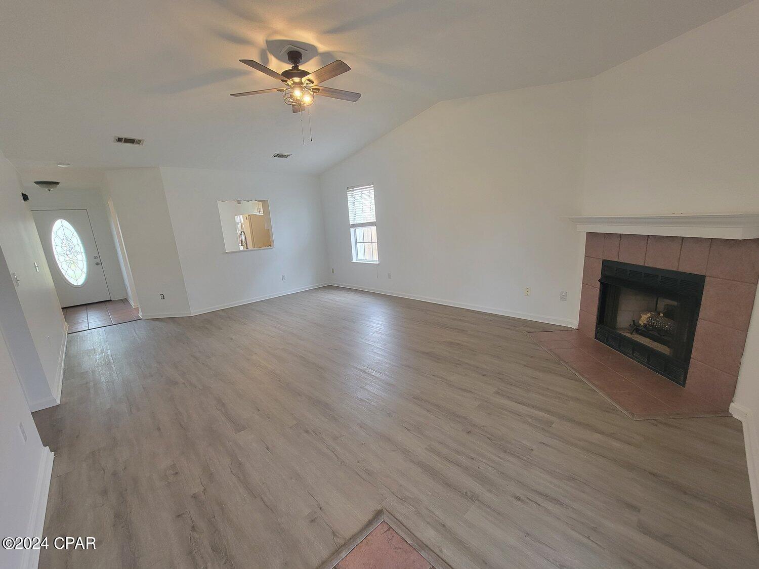 [No Recorded Subdiv] - Residential Lease