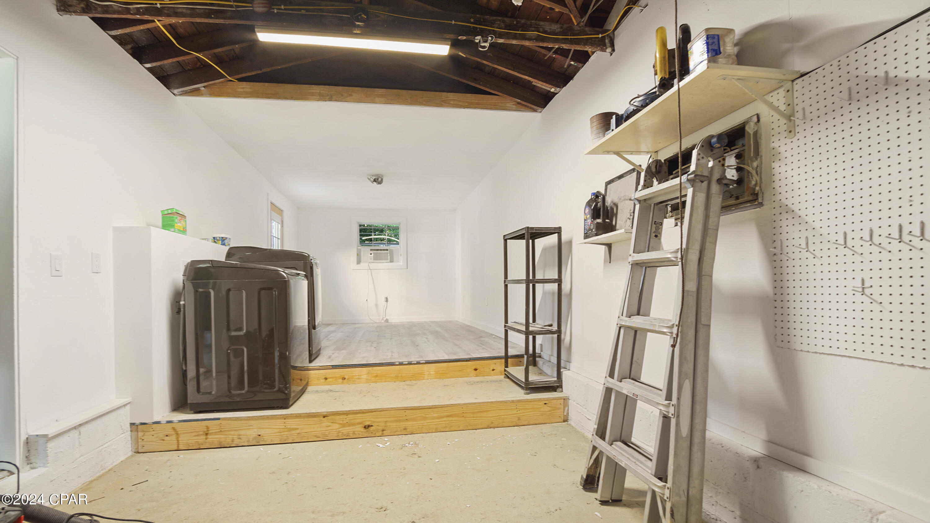 Cove Terrace - Residential