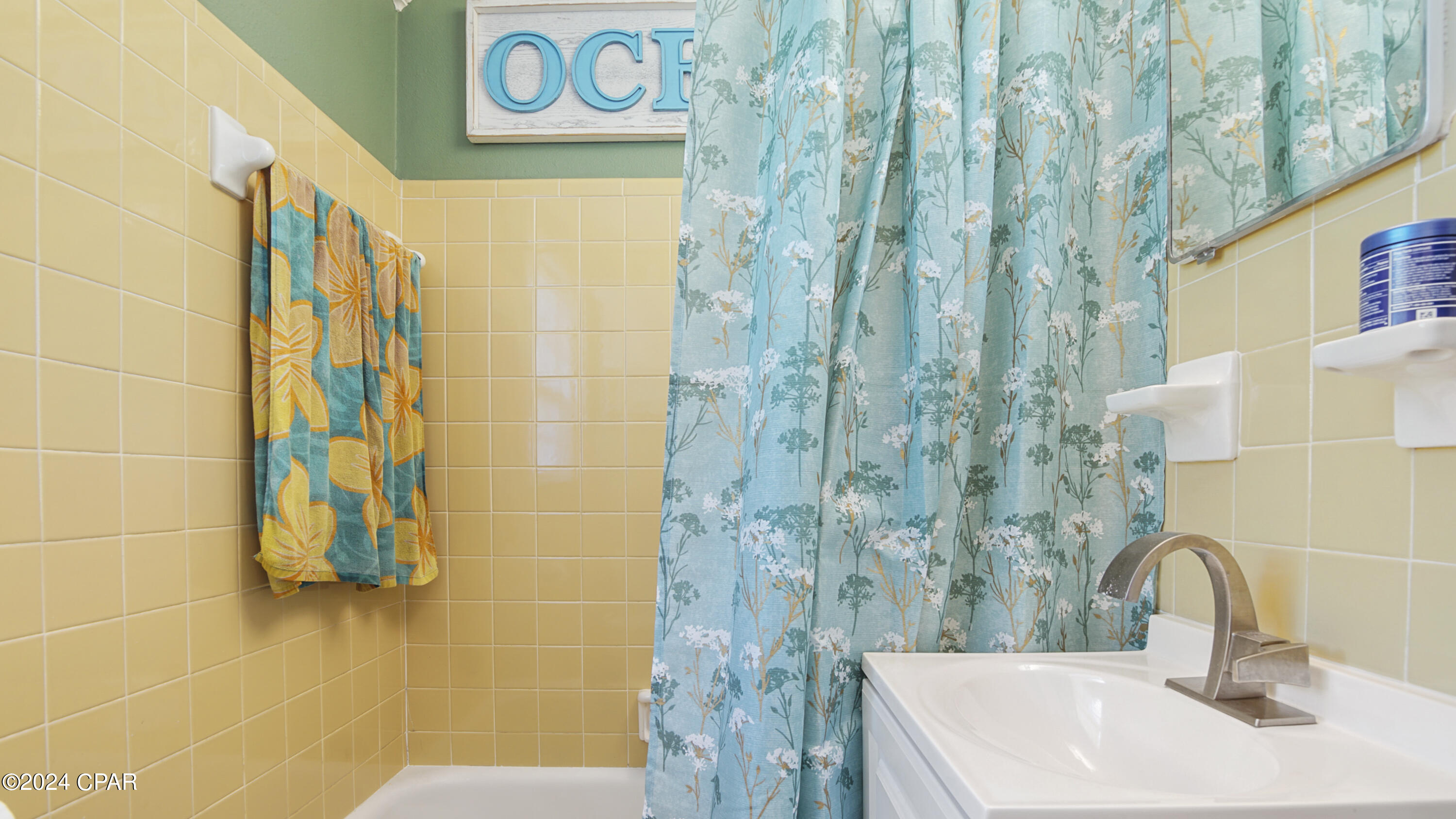 Cove Terrace - Residential