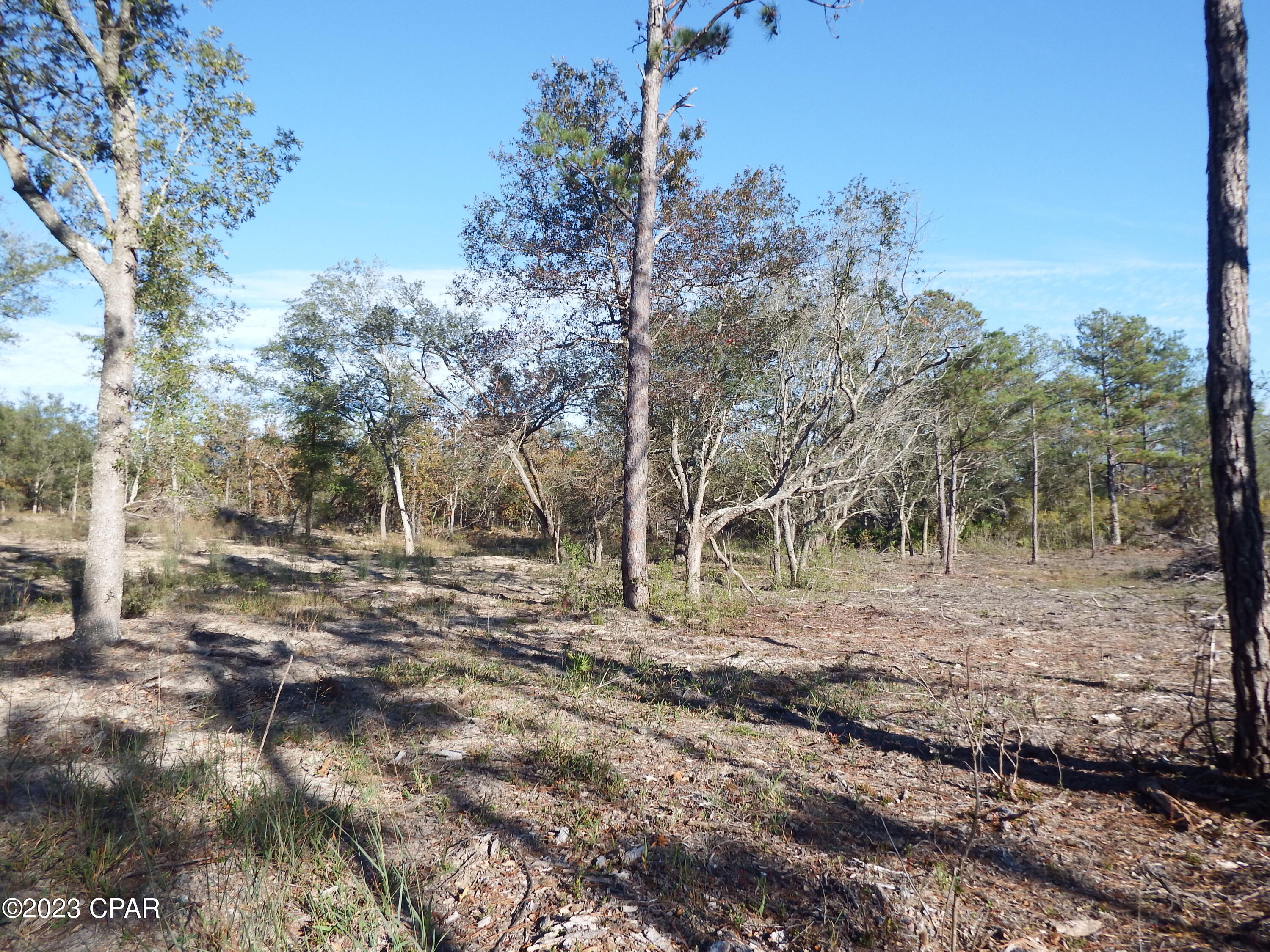 [No Recorded Subdiv] - Land