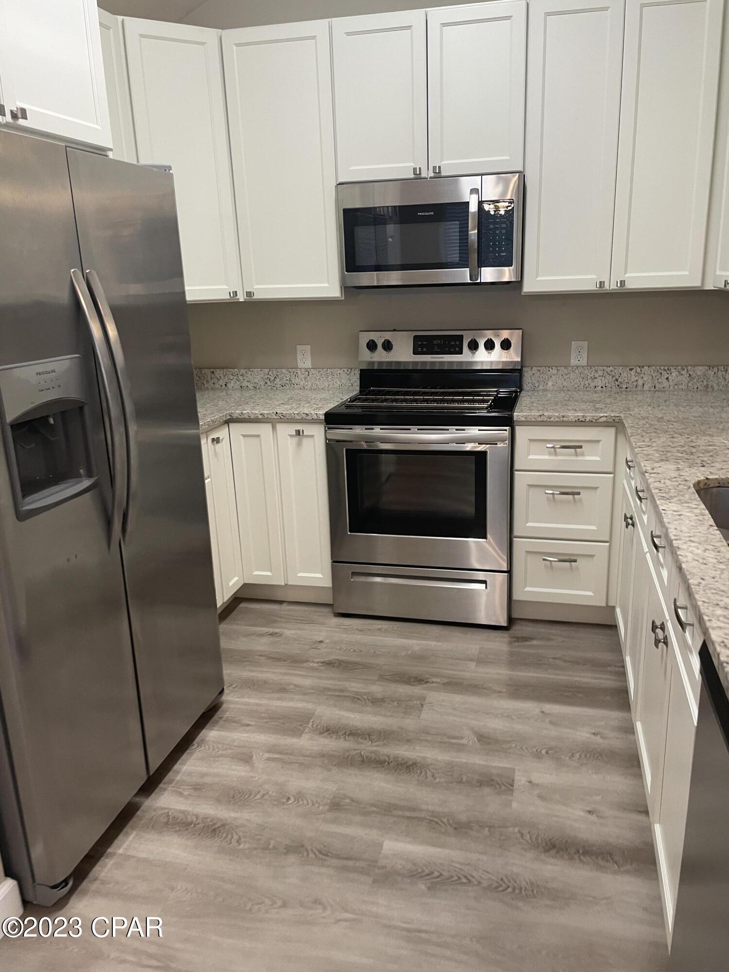 [No Recorded Subdiv] - Residential Lease