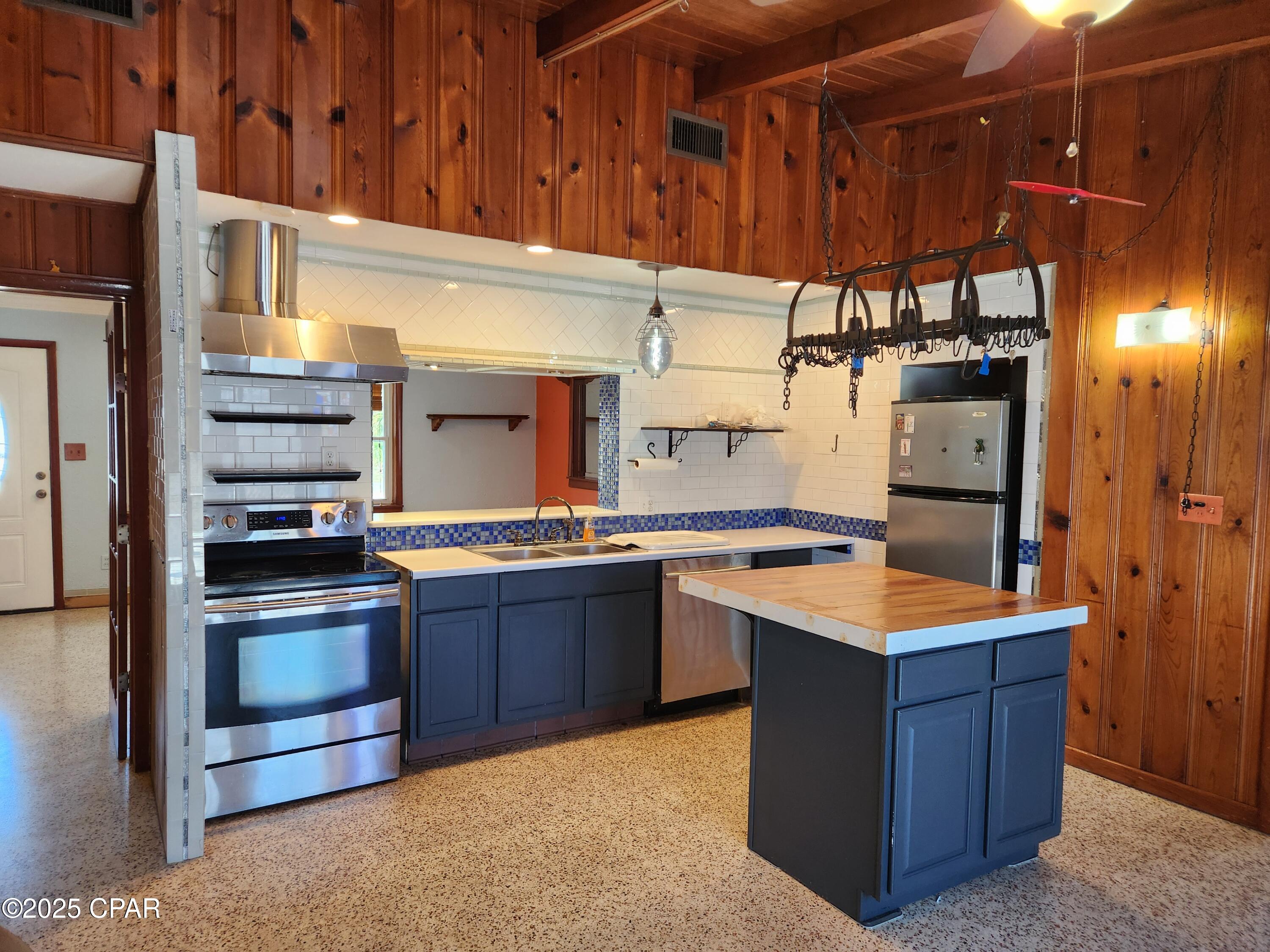 Treasure Island - Residential