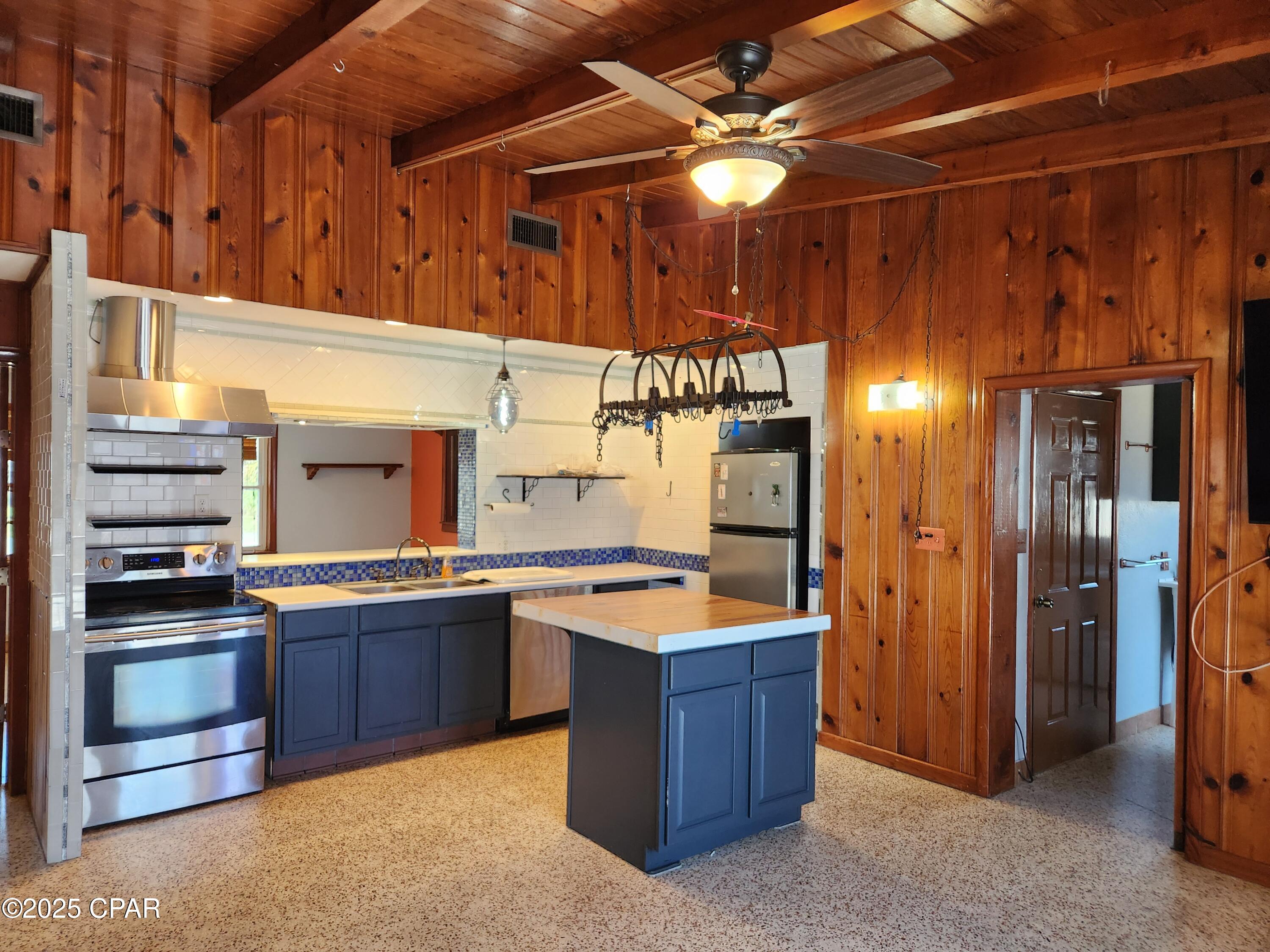 Treasure Island - Residential