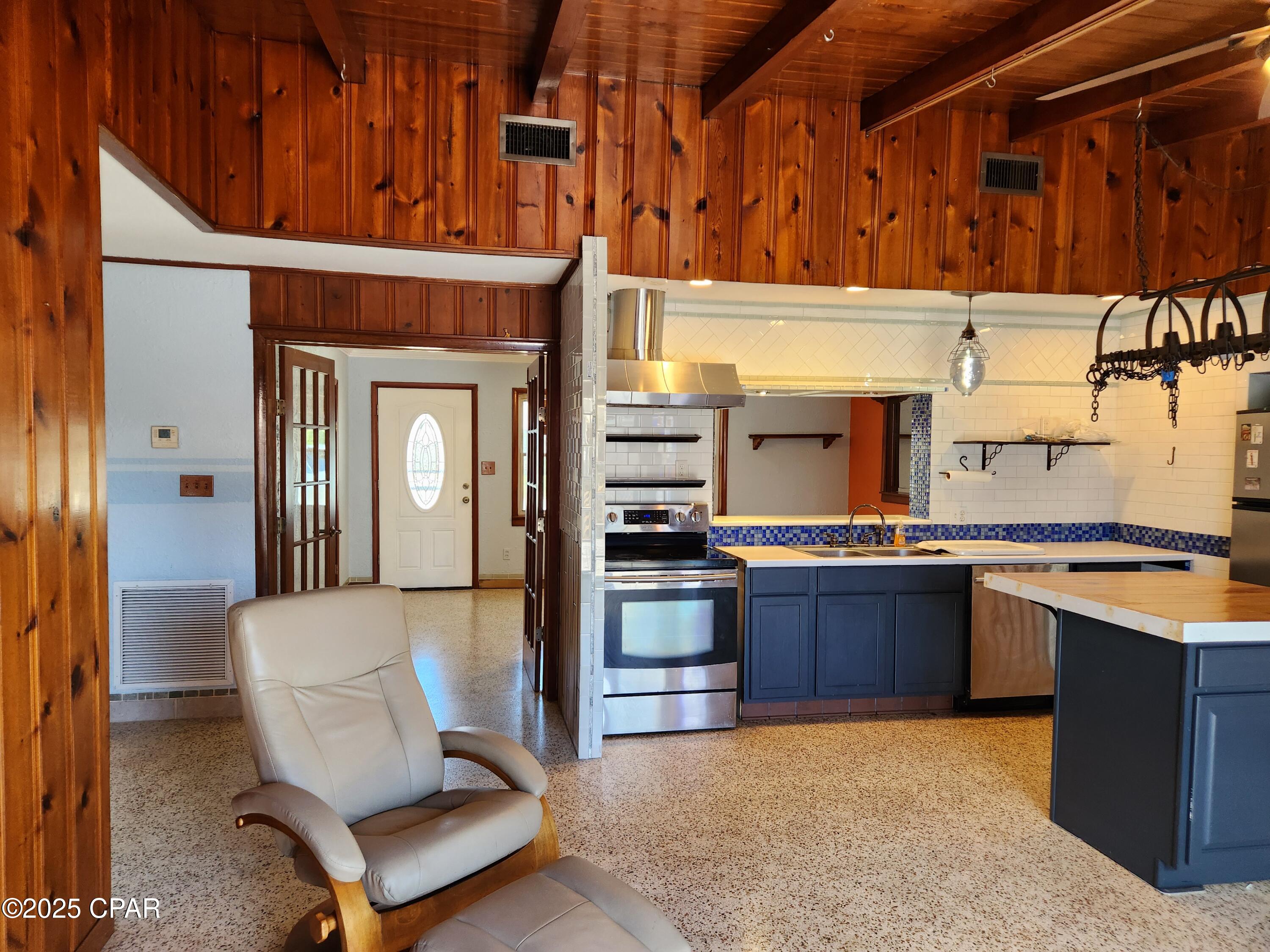 Treasure Island - Residential