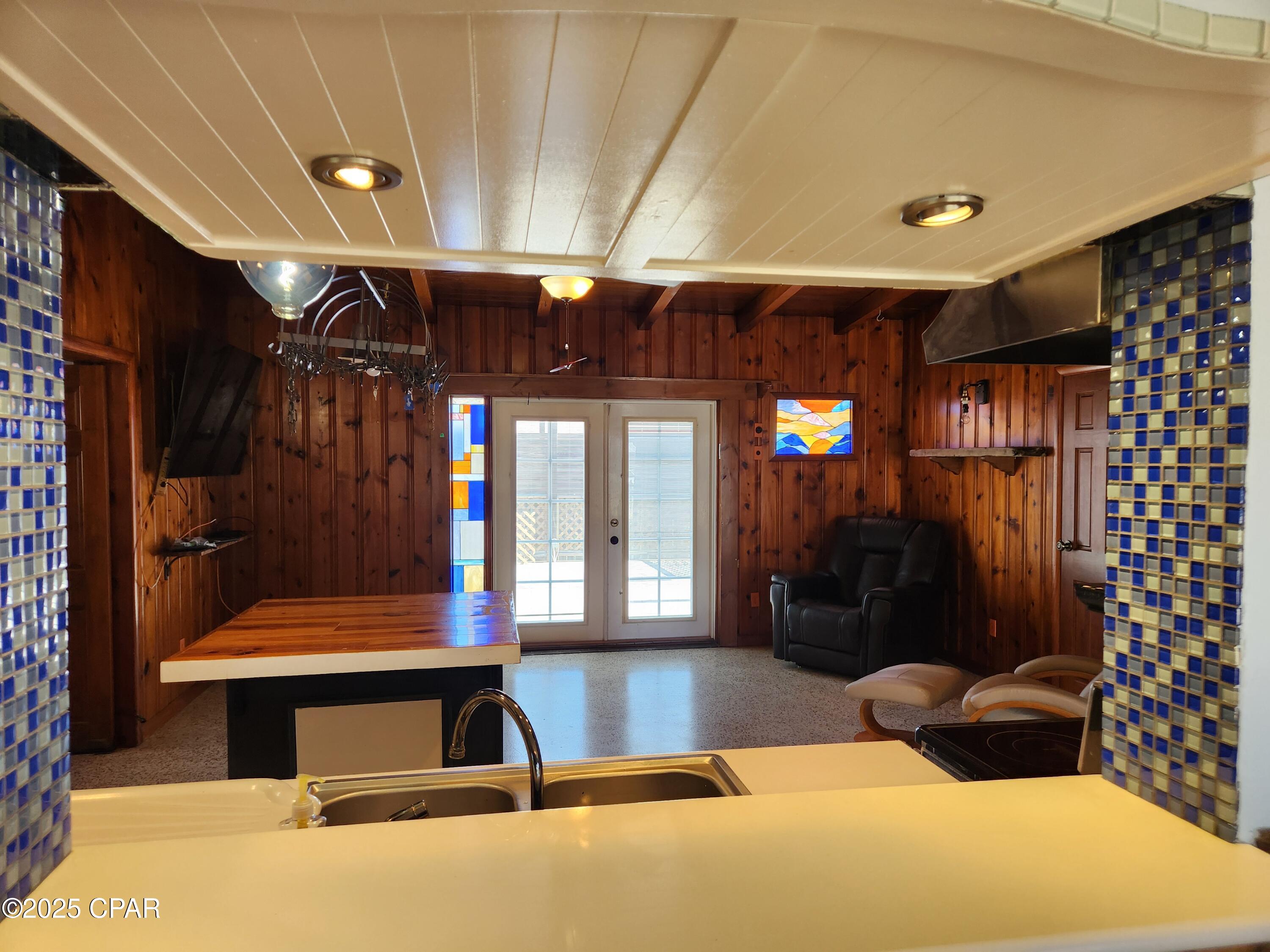 Treasure Island - Residential