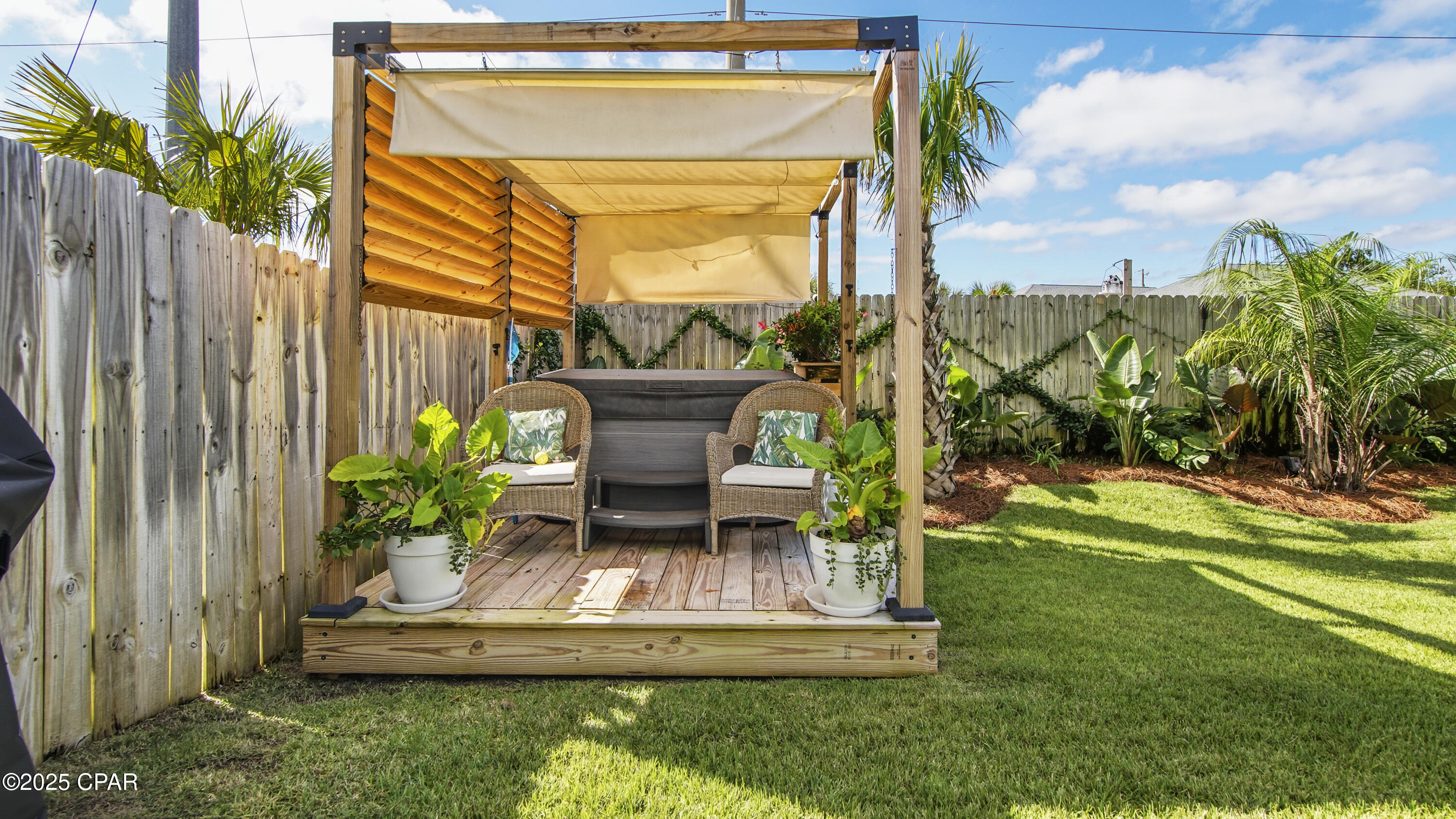 Laguna Haven - Residential