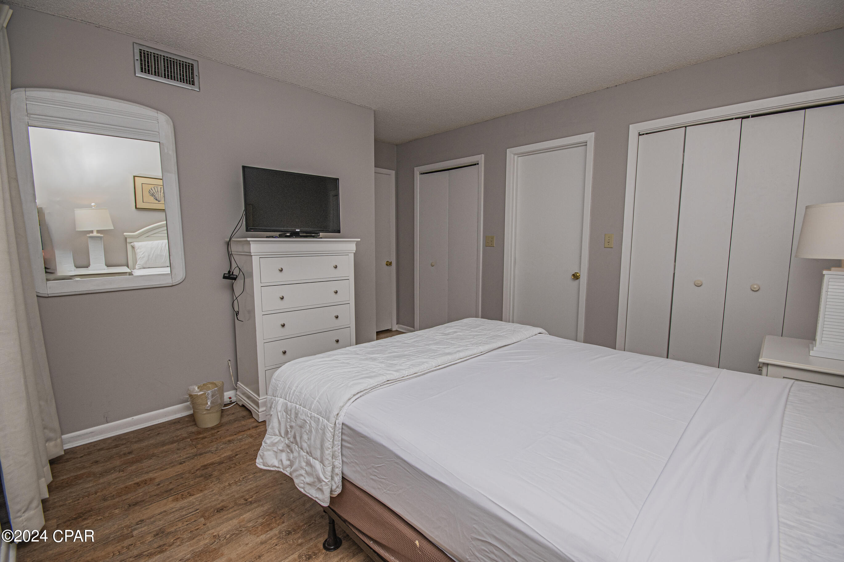 Edgewater Tower II - Residential