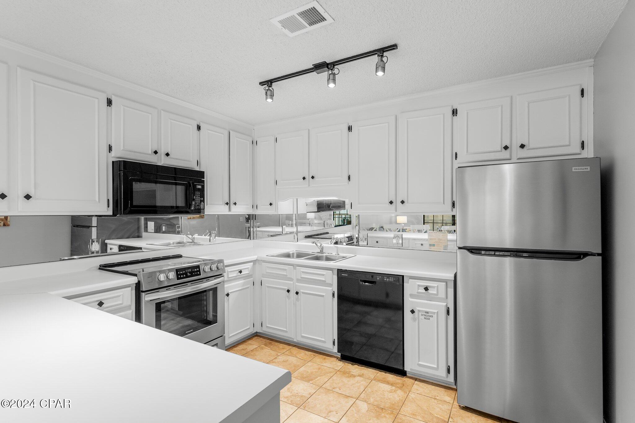 Horizon South I - Residential