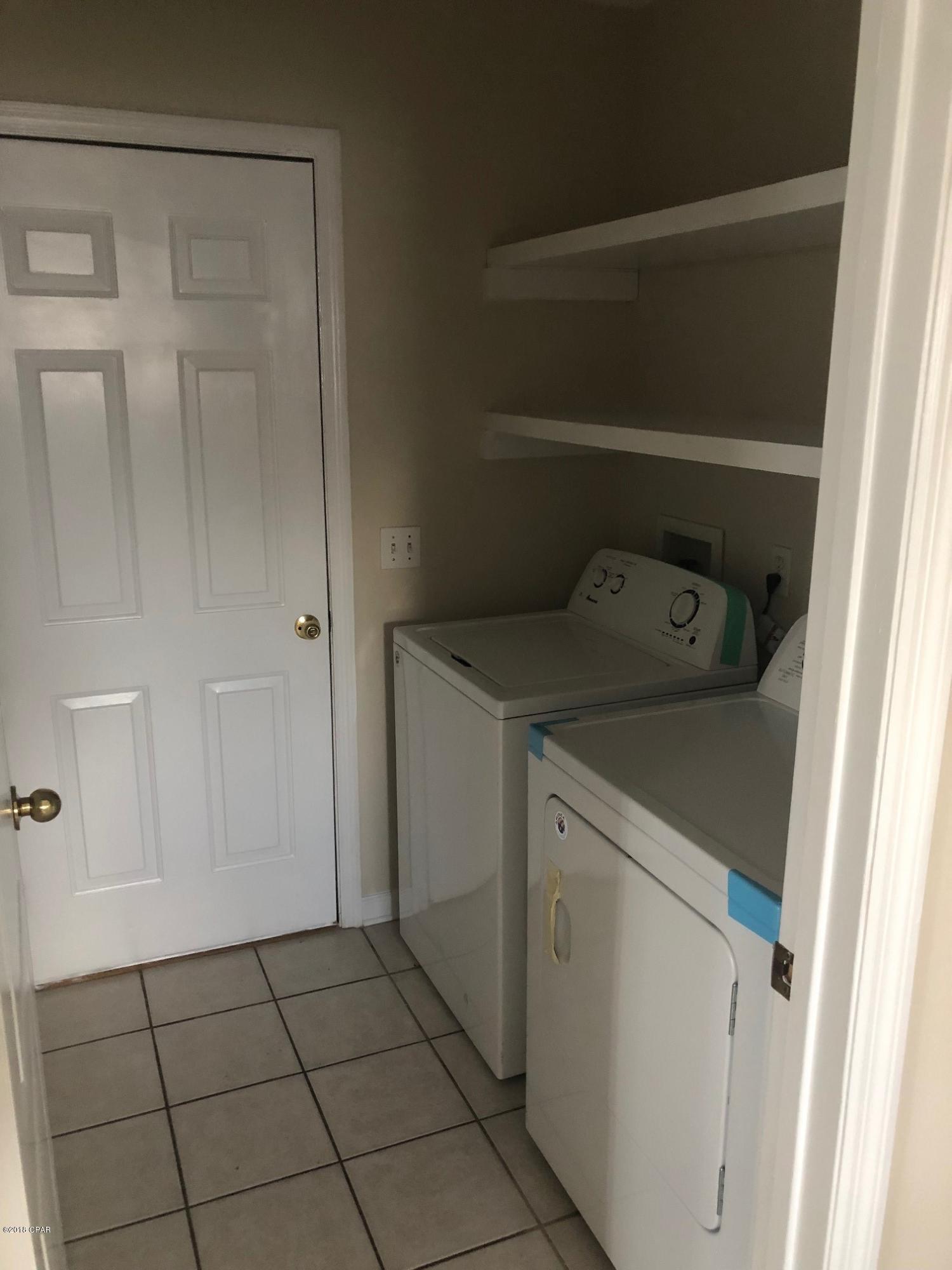 Fernwood Park - Residential Lease