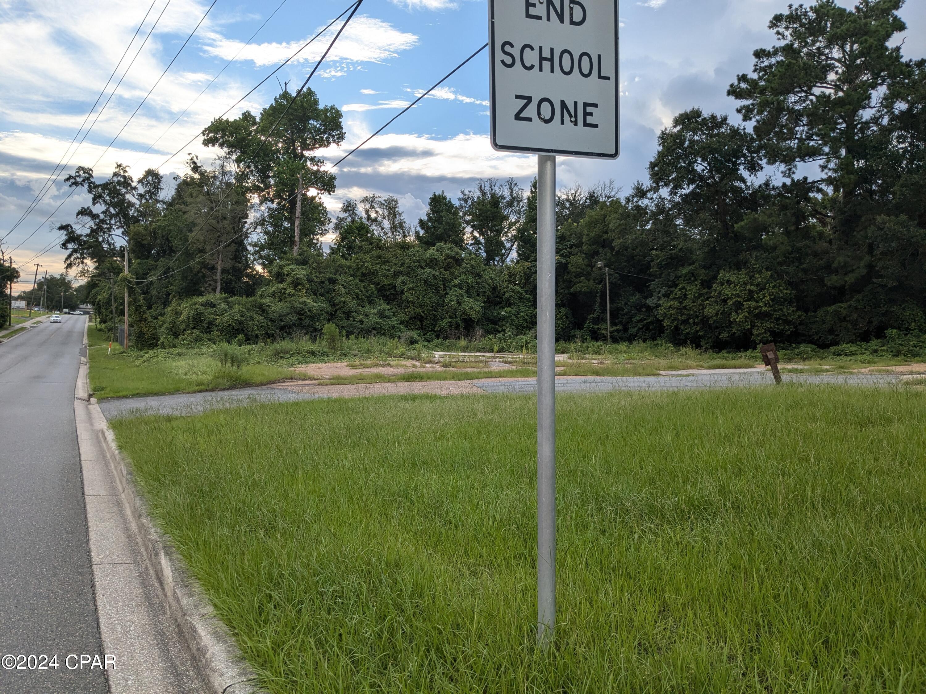 [No Recorded Subdiv] - Land