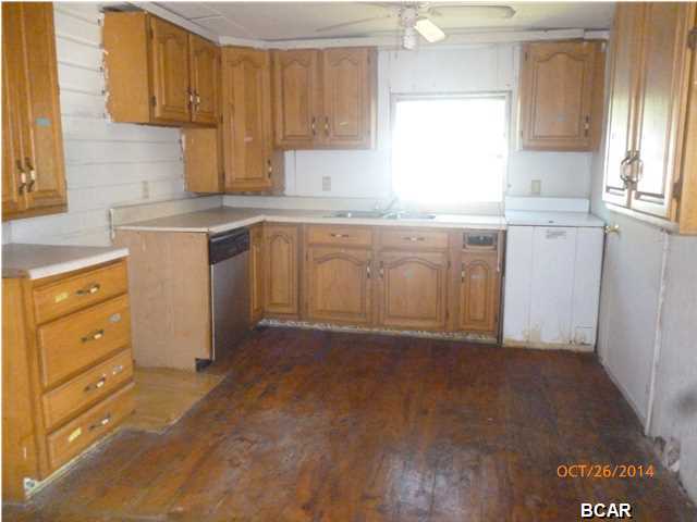 Pine View Add. Unrec - Residential