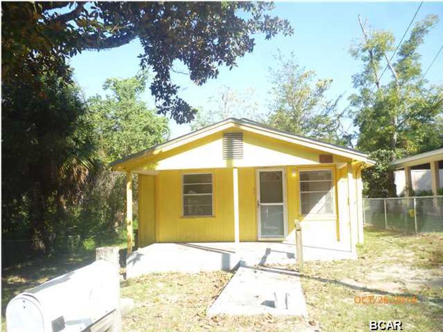 INVESTORS NEED TO SEE THIS ONE. CLEAN HOME,GOOD PRICE, CLOSE TO BAY MEDICAL CENTER & SHOPPING. ,3 BEDROOM, 1 BATH, WITH EAT IN KITCHEN. NICE BACKYARD, WITH 3 SHEDS.