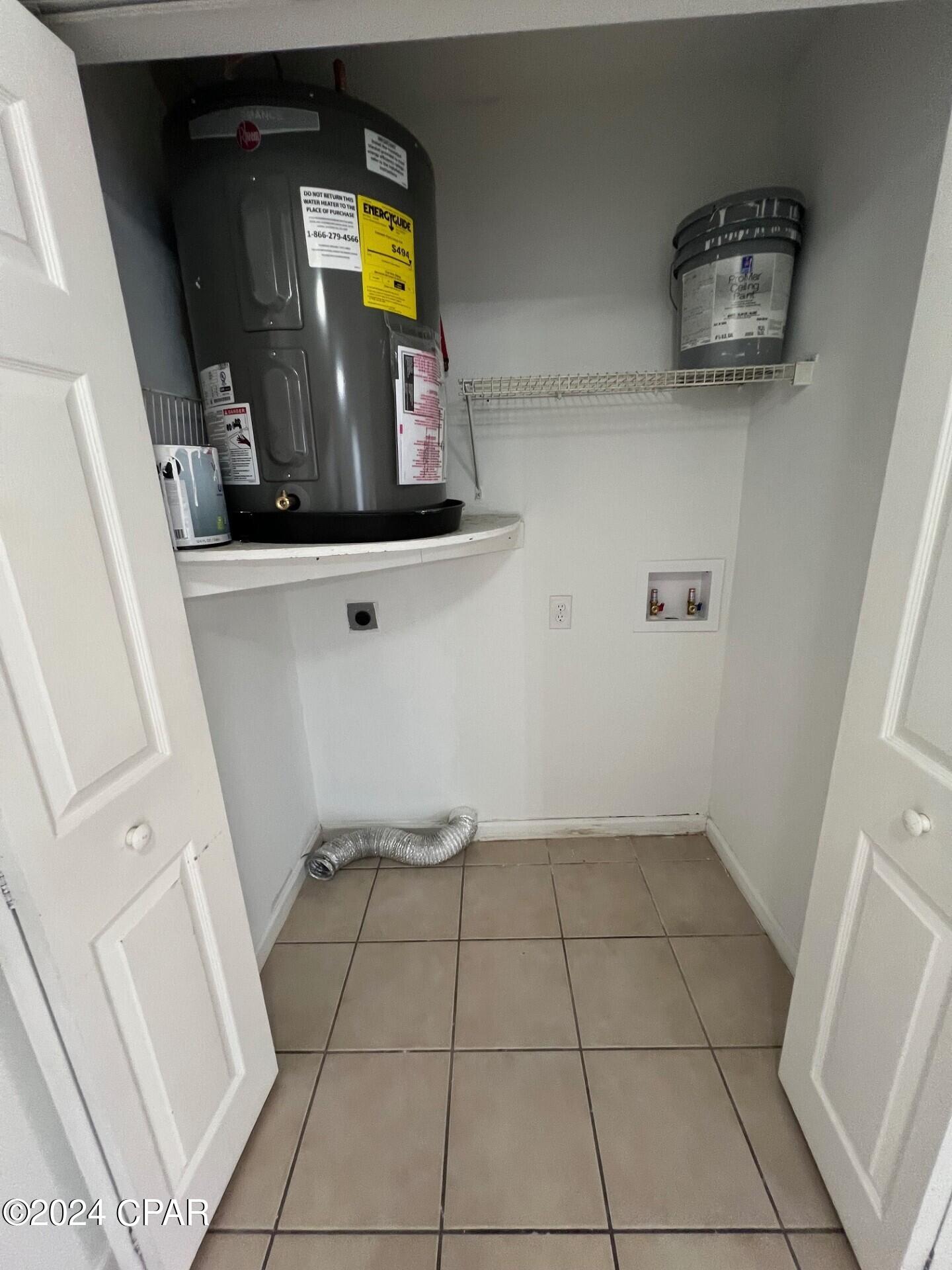 [No Recorded Subdiv] - Residential Lease