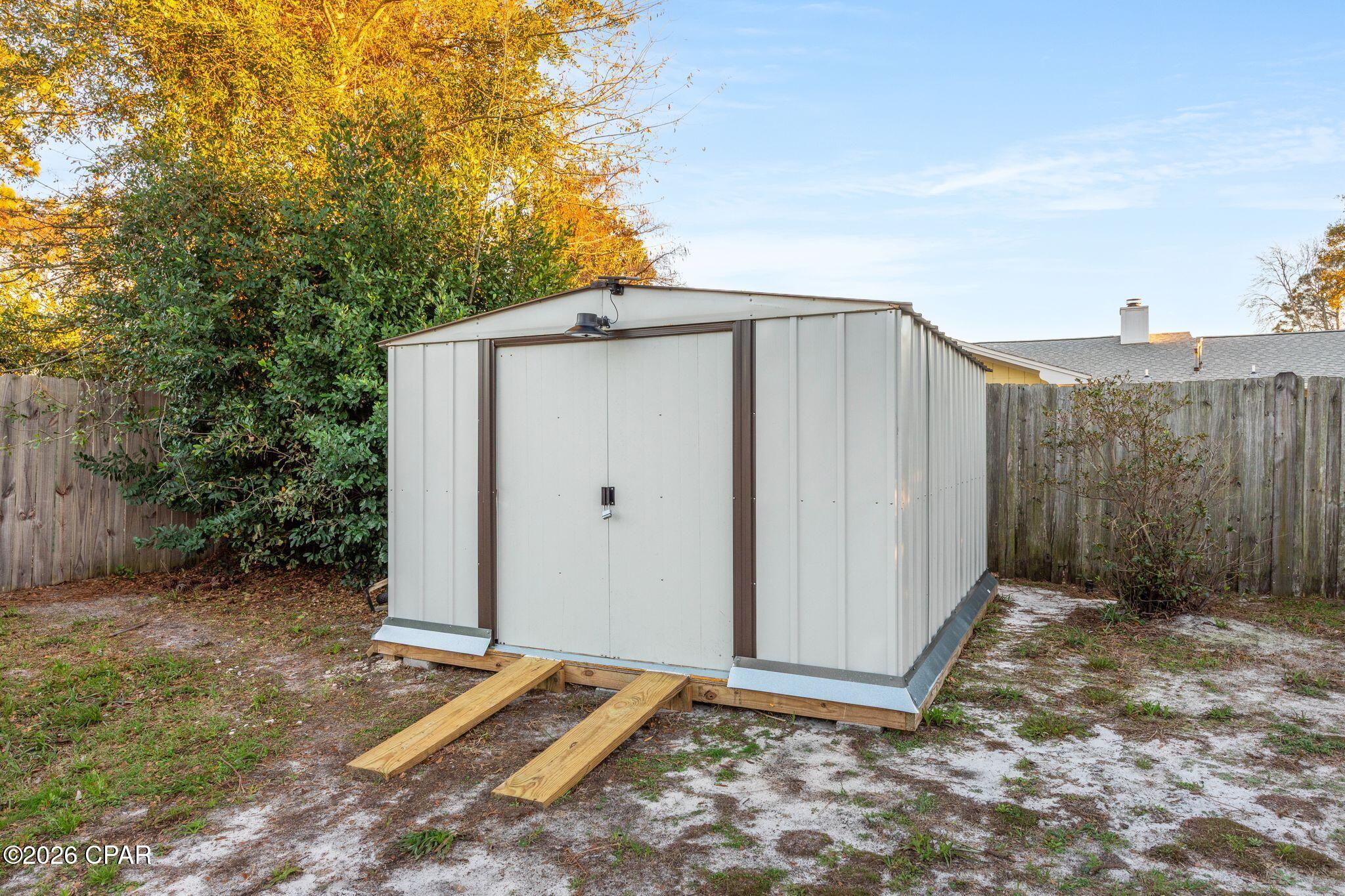 North Lagoon Heights - Residential