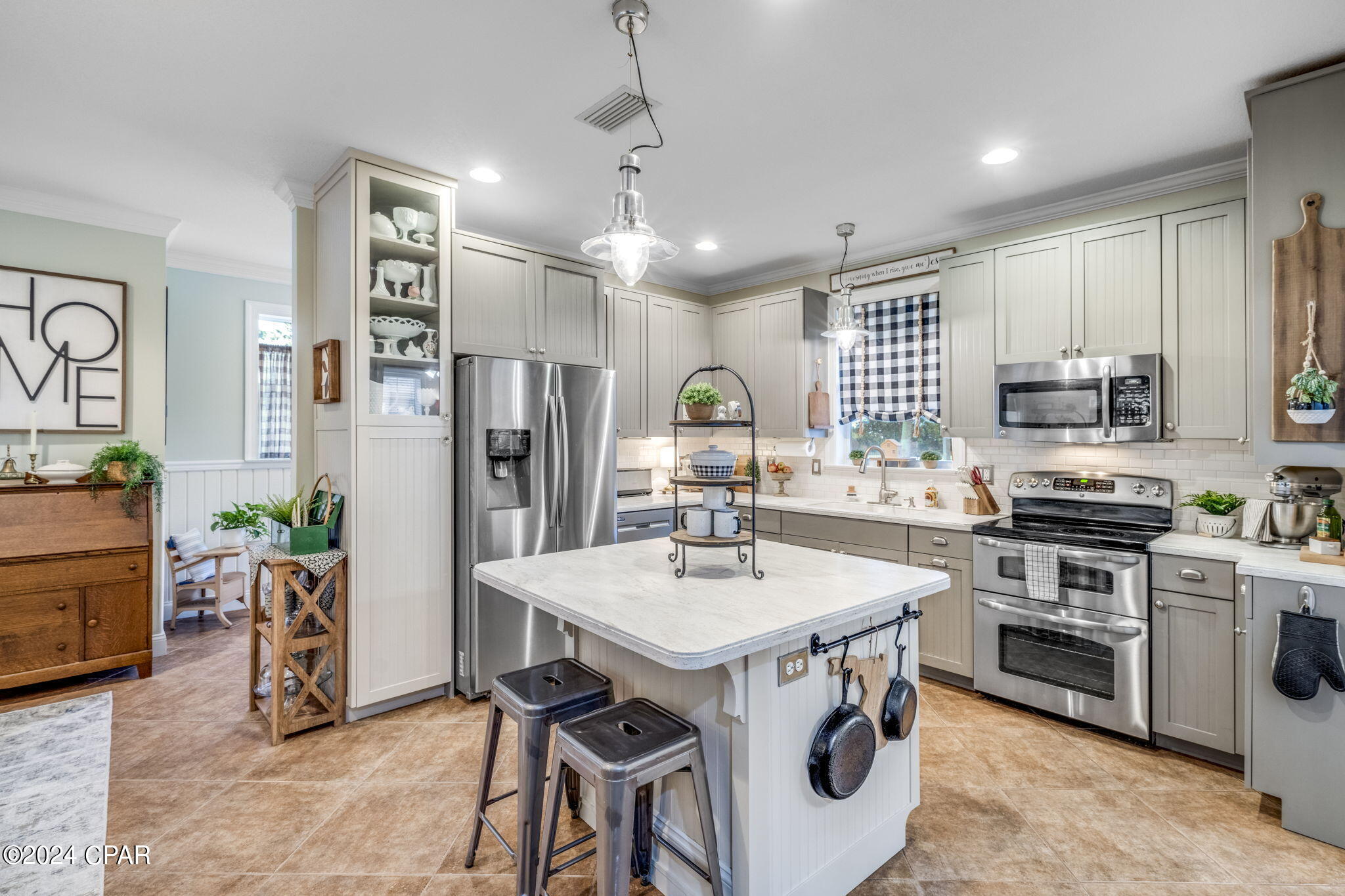 Colony Club Hrbr Ph 2 - Residential