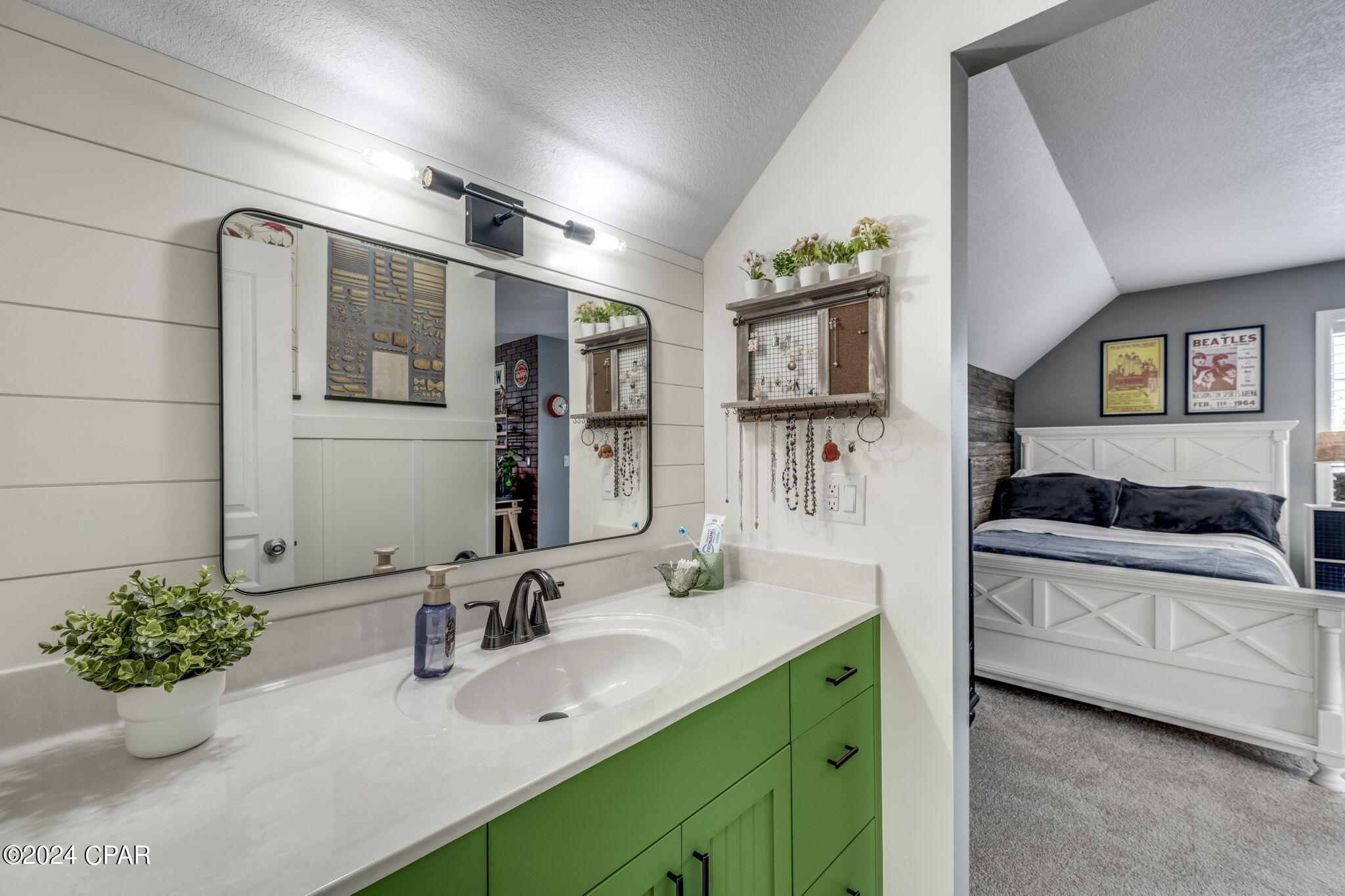 Colony Club Hrbr Ph 2 - Residential