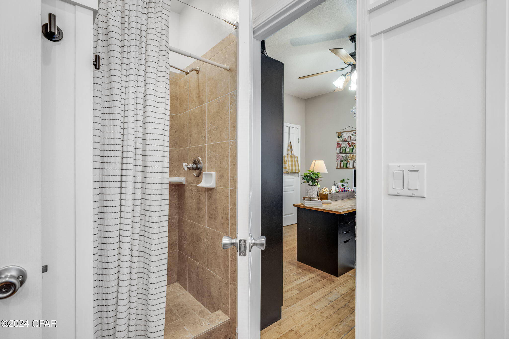 Colony Club Hrbr Ph 2 - Residential