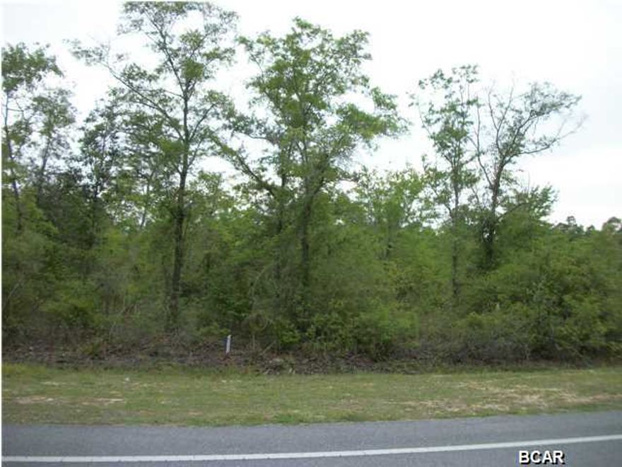 This is a 7.5 acre triangular parcel located on the south side of Edwards Road in Southport.  Would make a nice home site.