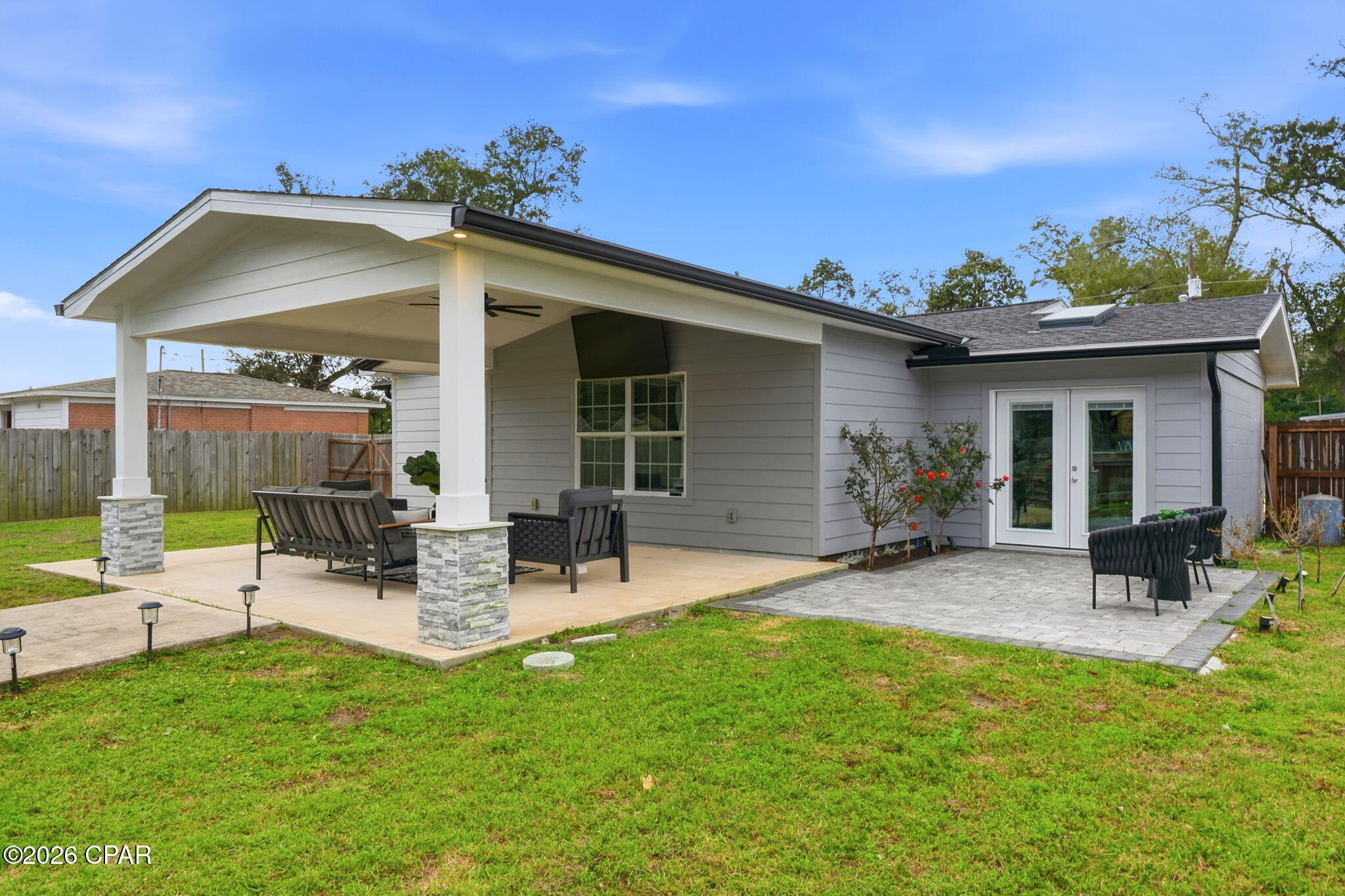 Lake Drive Heights 1st - Residential