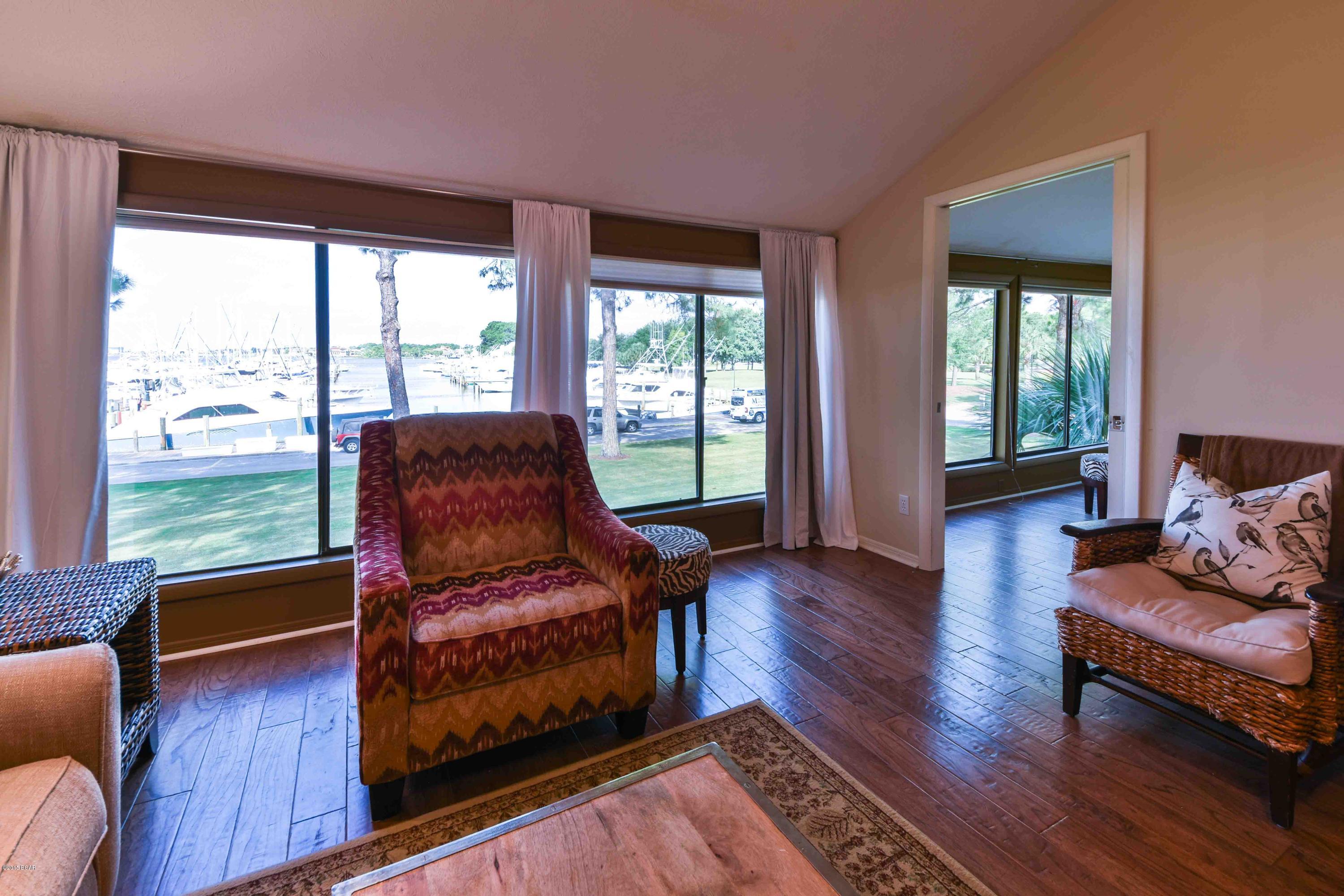 Bay Point Harbour Villas - Residential