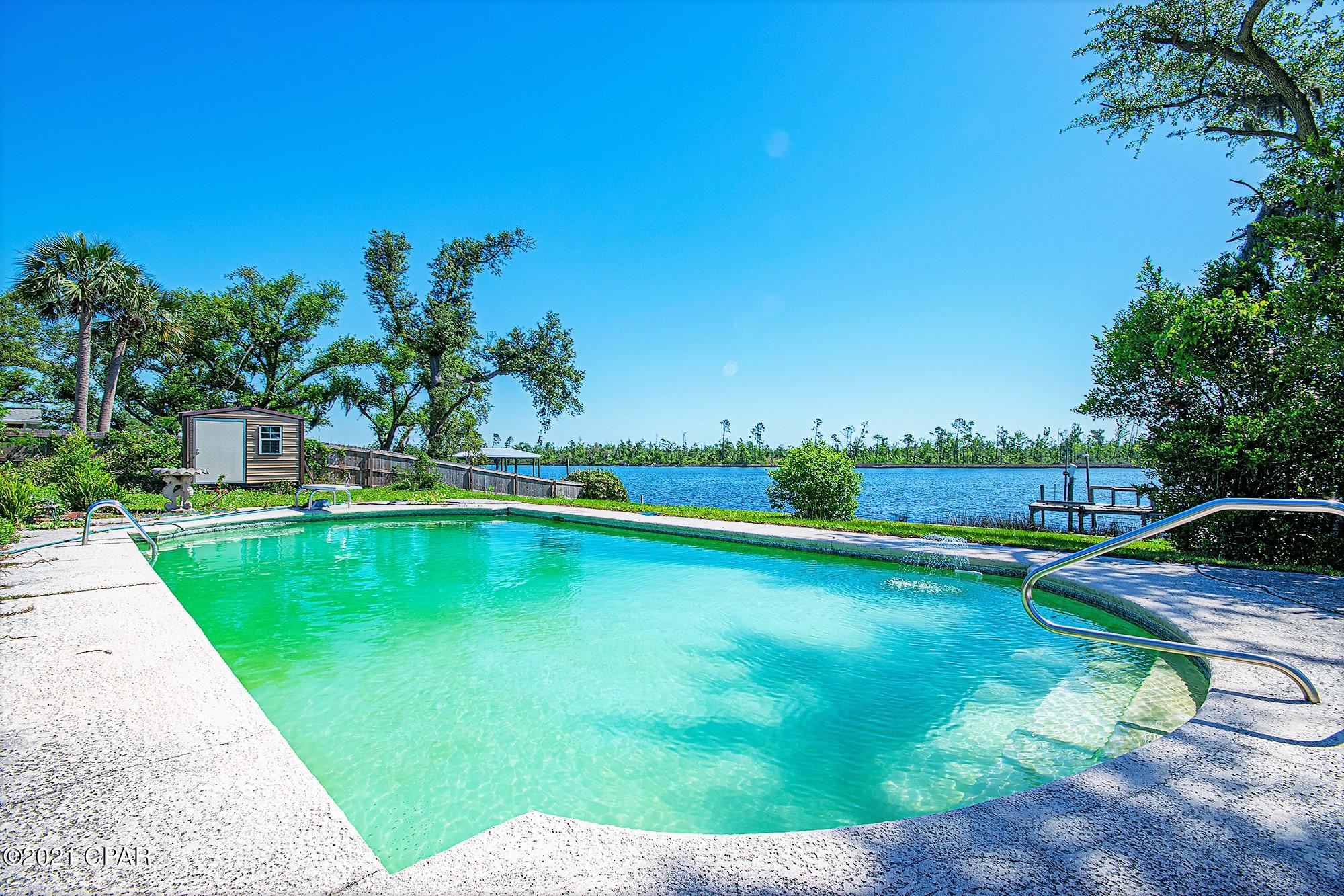 College Point 2nd Add - Residential