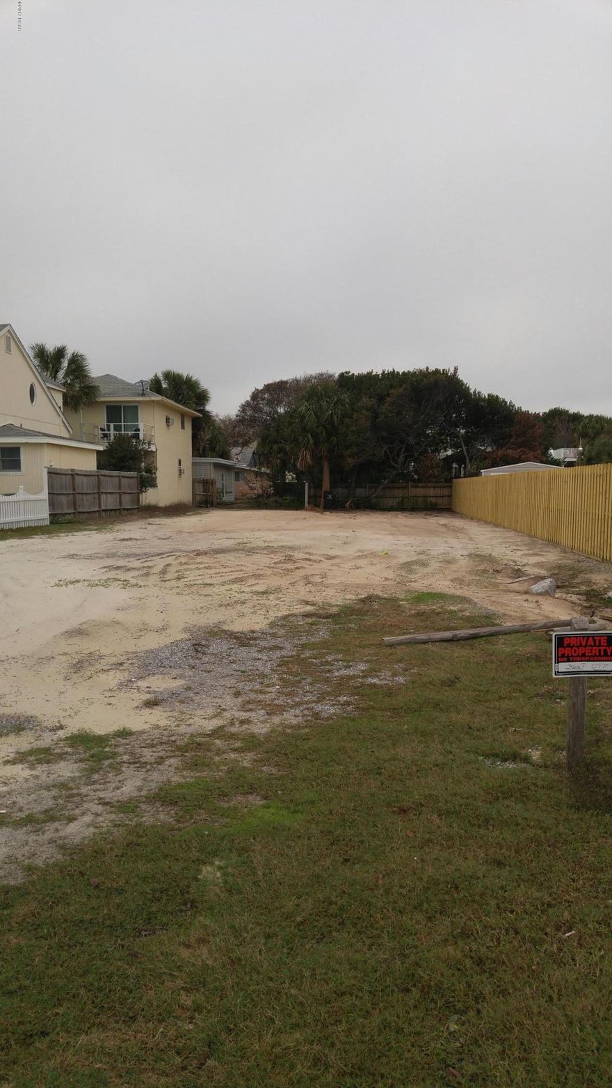 Great location, dedicated beach across street, recently cleared and filled.