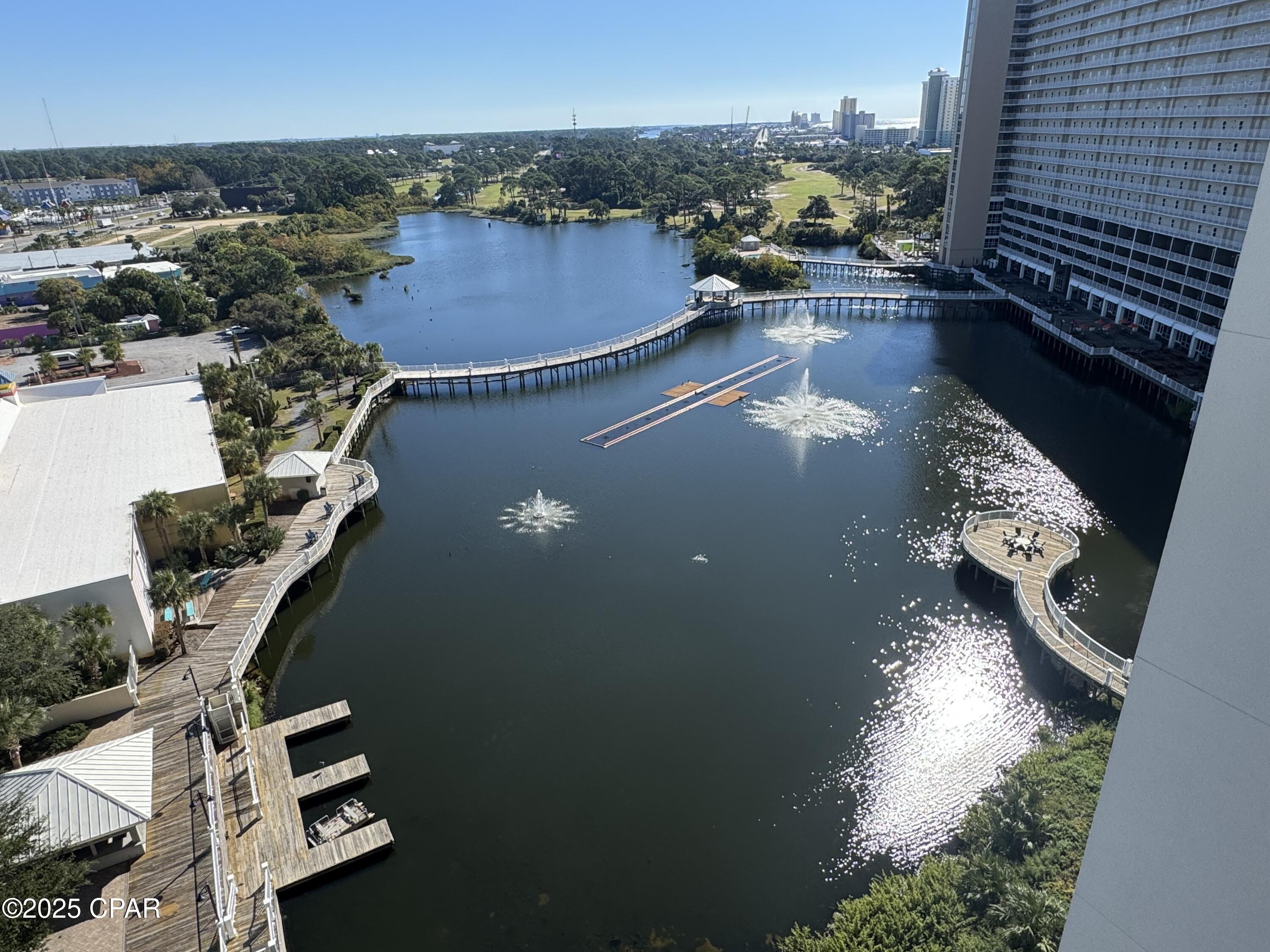 Laketown Wharf - Residential