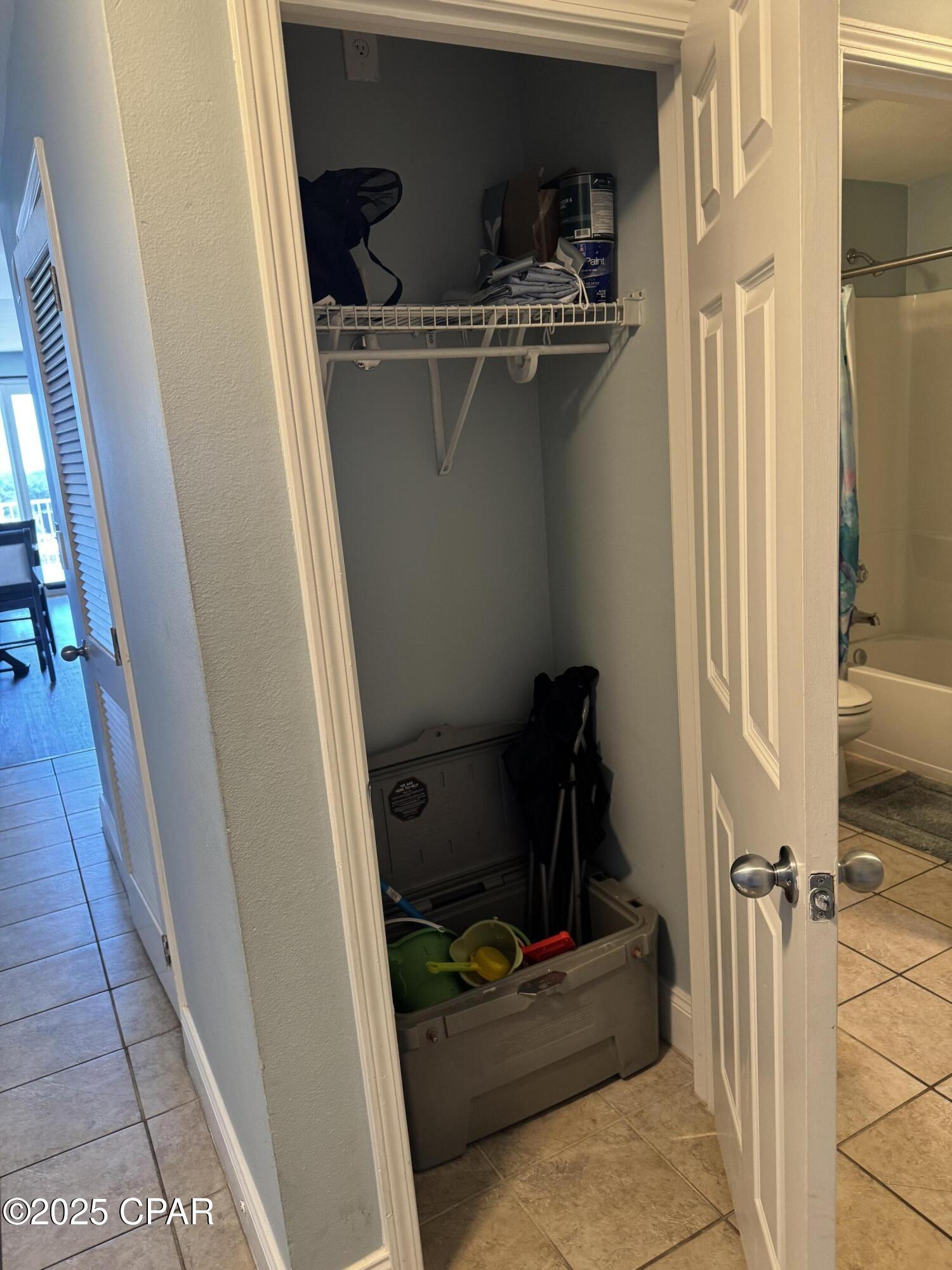 Laketown Wharf - Residential