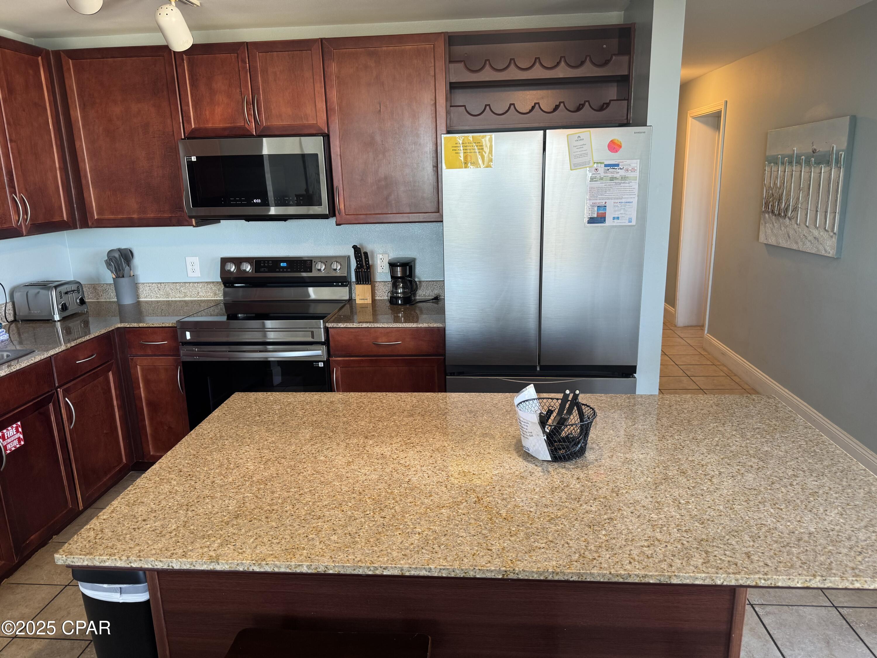 Laketown Wharf - Residential