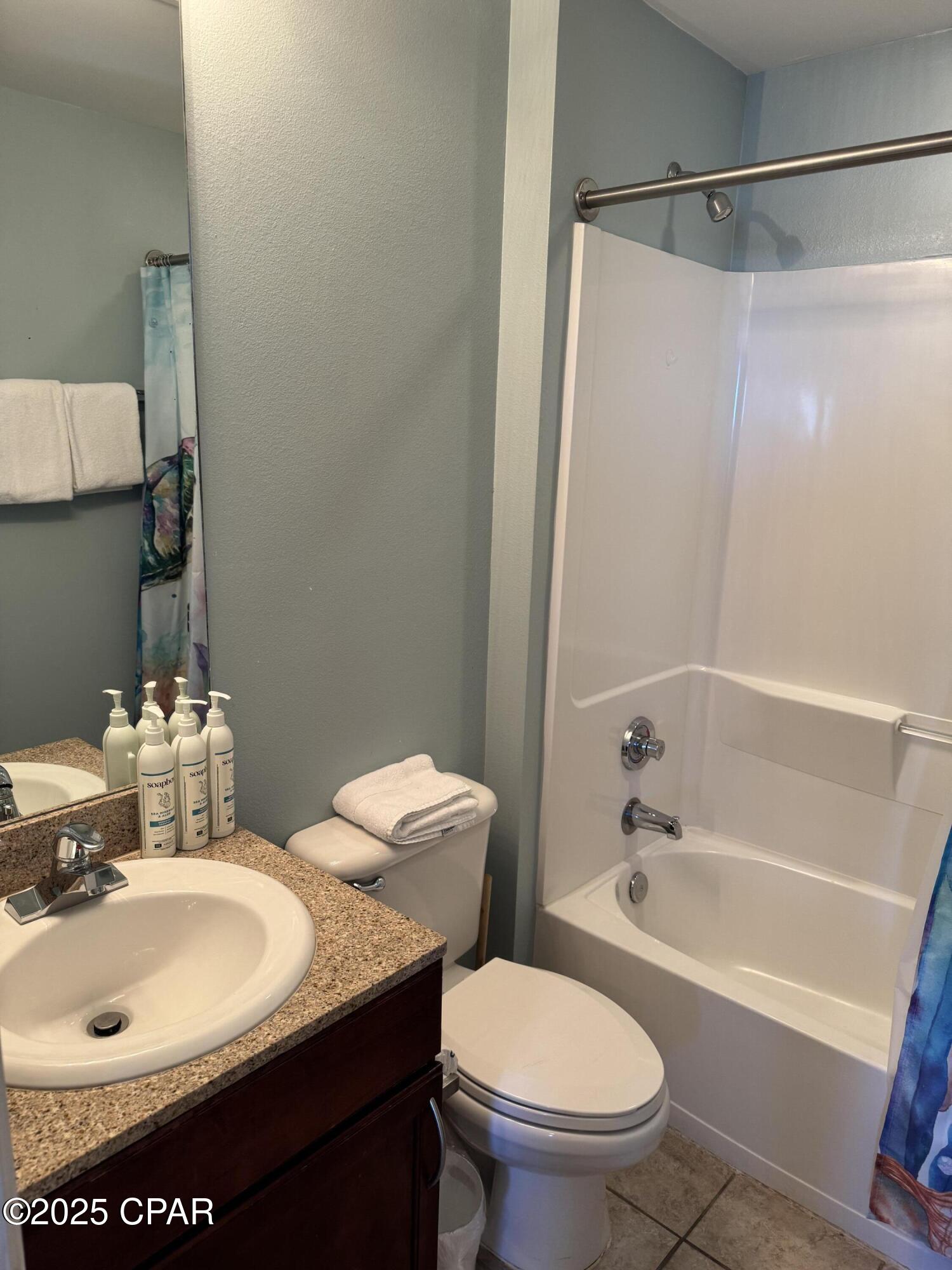 Laketown Wharf - Residential