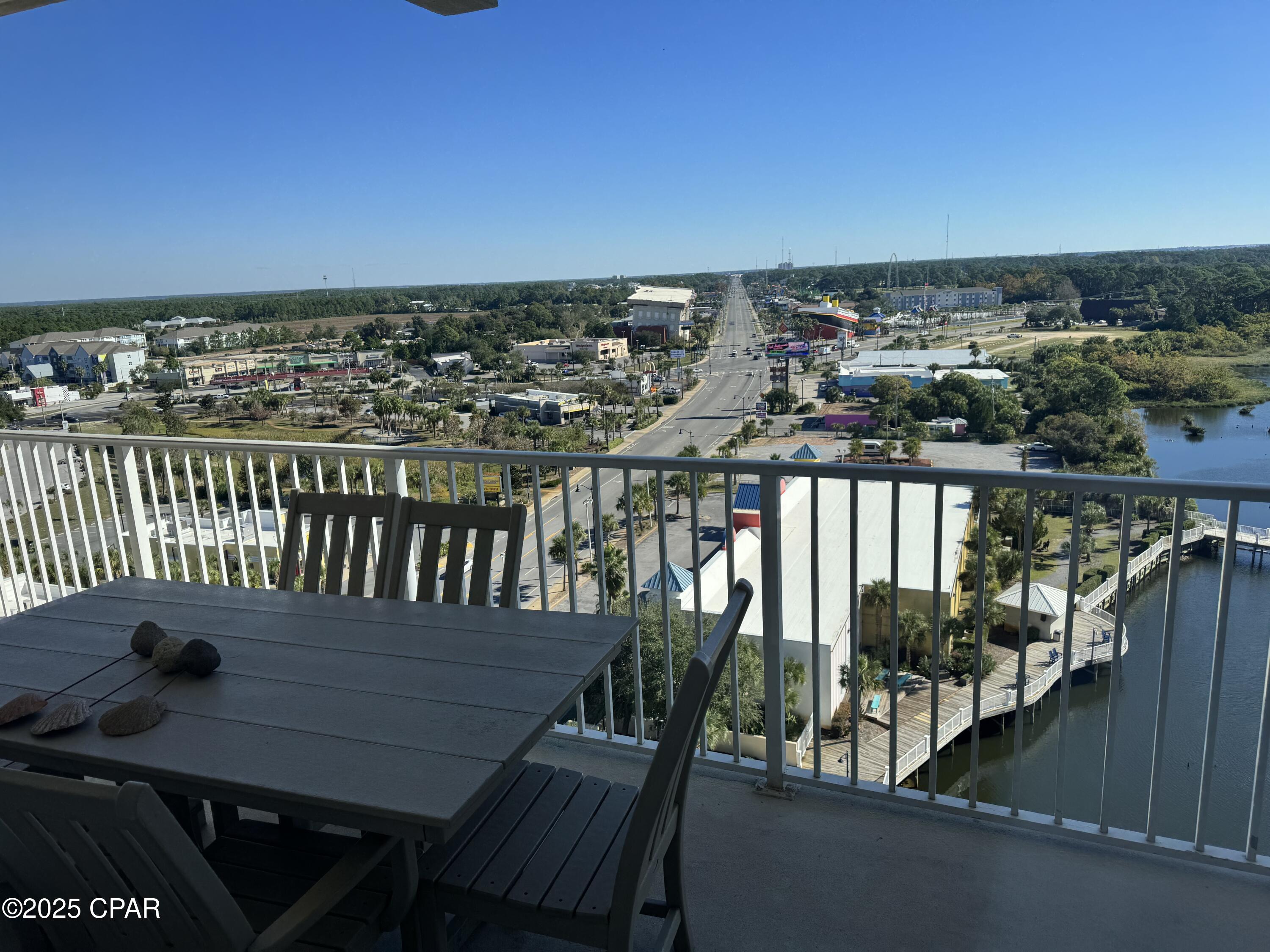 Laketown Wharf - Residential