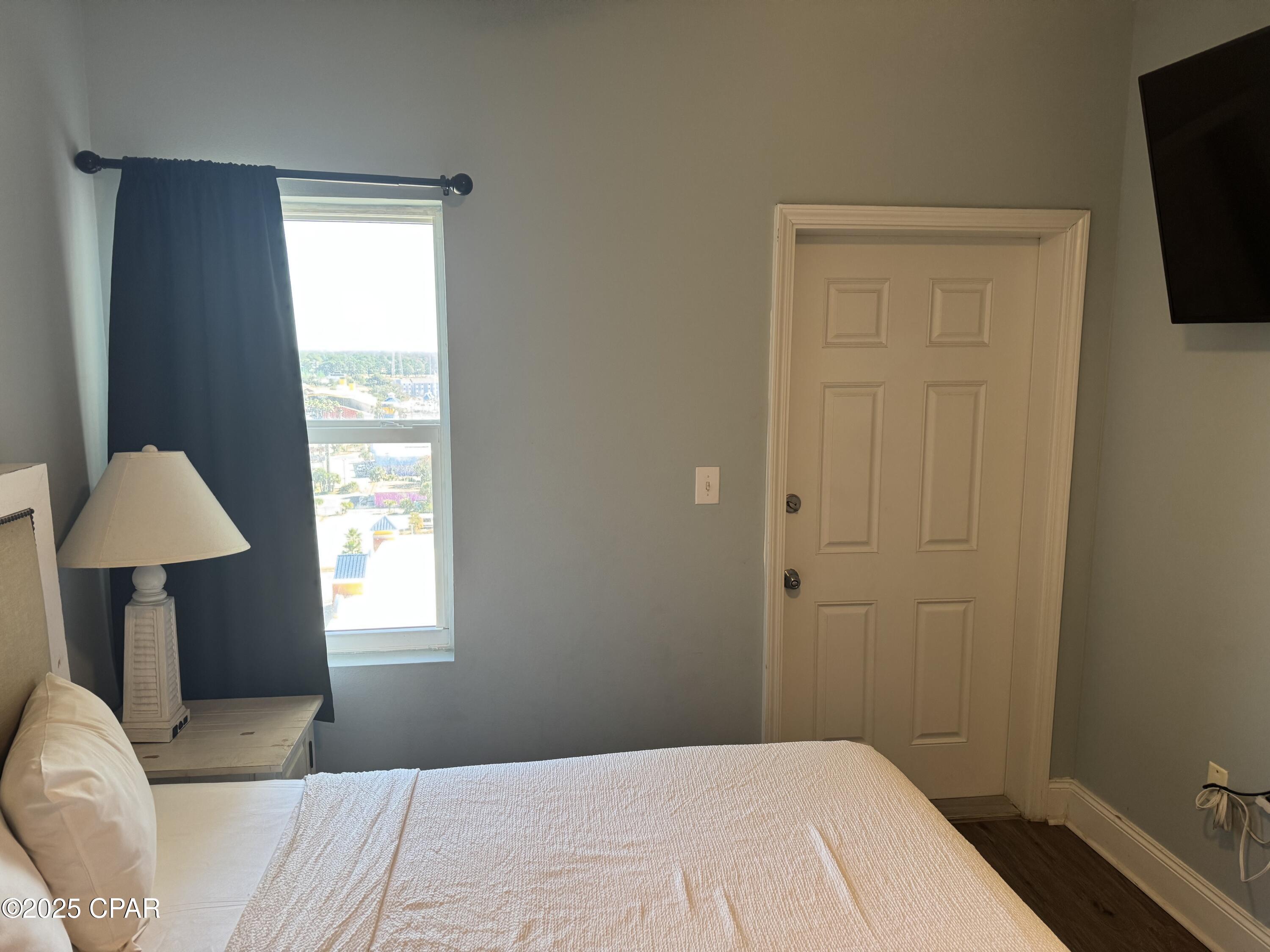 Laketown Wharf - Residential