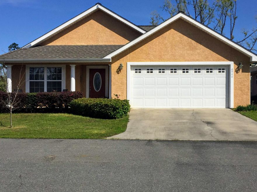 Move in ready. 3br/2ba in Camellia Acres and close to everything including Merrit Pond and other great recreational area's of Marianna.  Open concept. Beautiful updated kitchen, appliances are less than 3 yrs old. Vaulted ceilings and ample windows make the space bright and airy.Glassed sunroom. Alarm and intercom system. Master bedroom is spacious with updated Master bath and nice walk in closet. 2 additional bedrooms are large 3rd has washer and dryer hook up in closet could be office or laundry room also!  2 car garage with added storage.  This is a 50 and over community with small HOA fees.