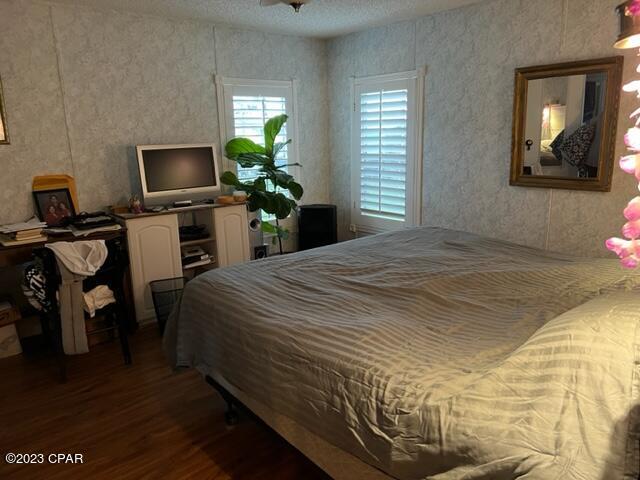 Sweetwater Village N Ph I - Residential